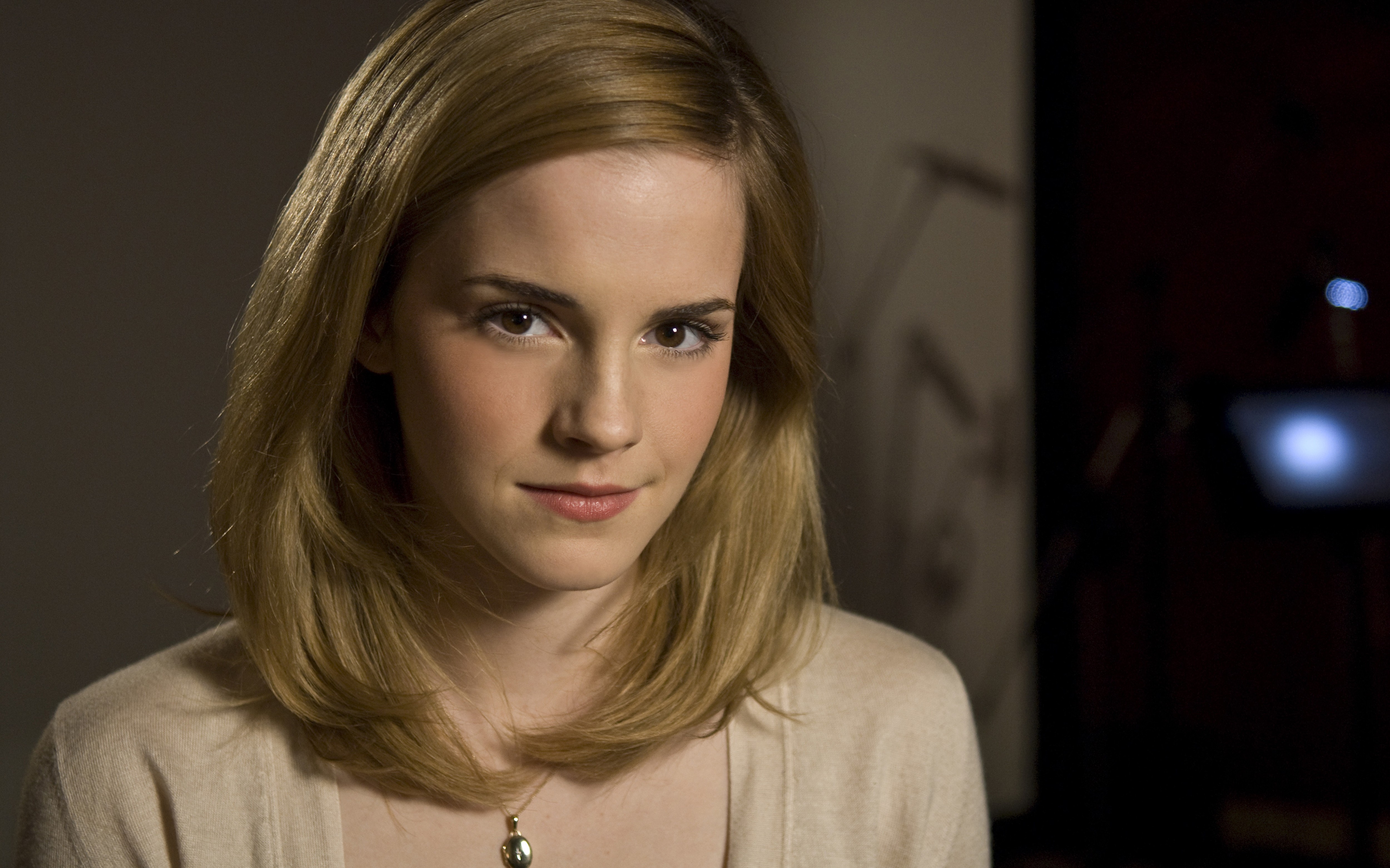 Emma Watson Celebrity Actress Portrait Looking At Viewer Women