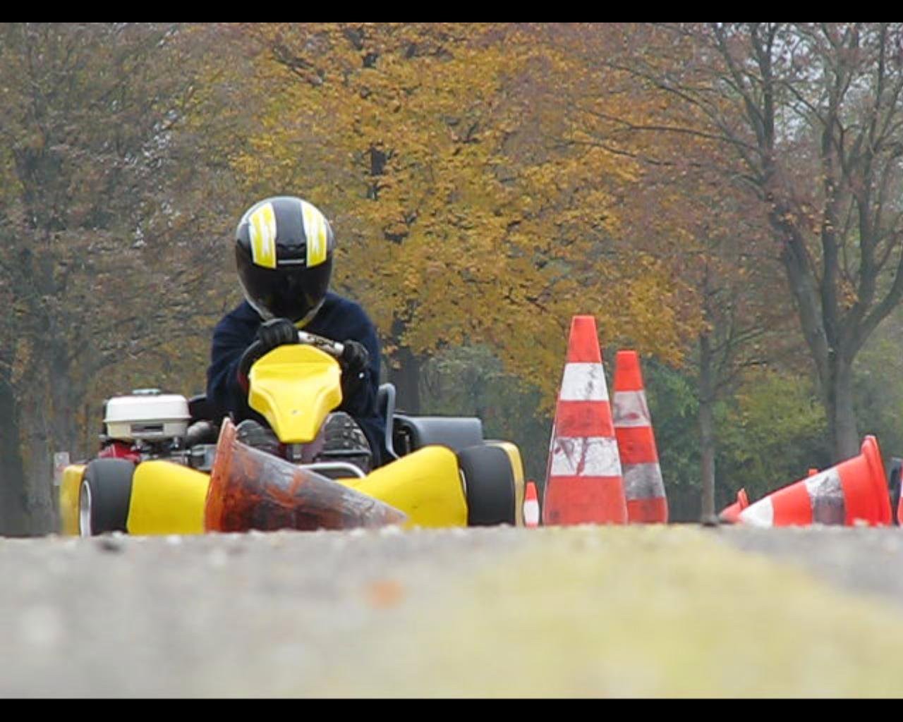 Kart Fall Racing Helmet Vehicle 1280x1024