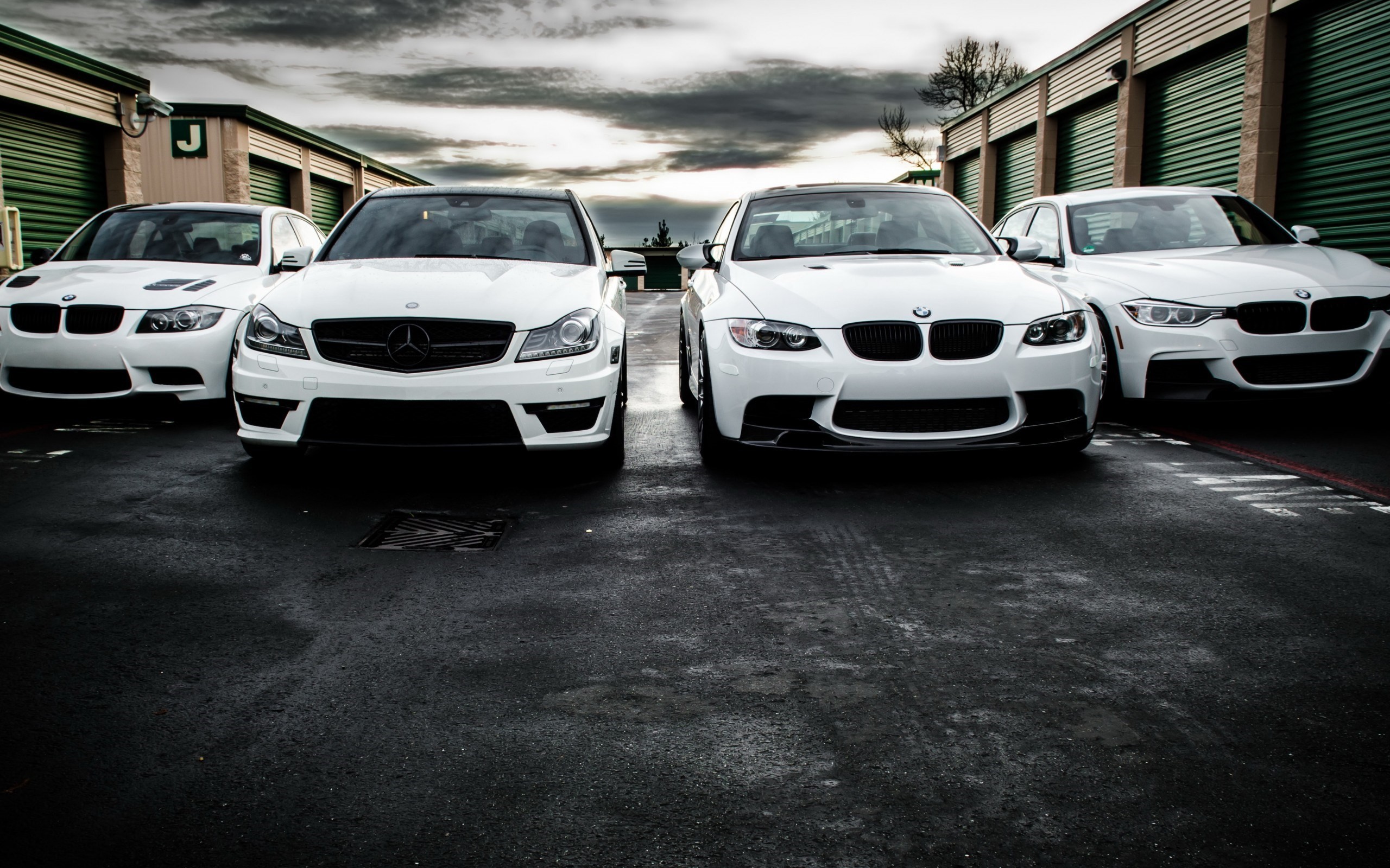 BMW Mercedes Benz BMW M3 White Cars Car Frontal View BMW E90 BMW E92 BMW 3 Series 2560x1600