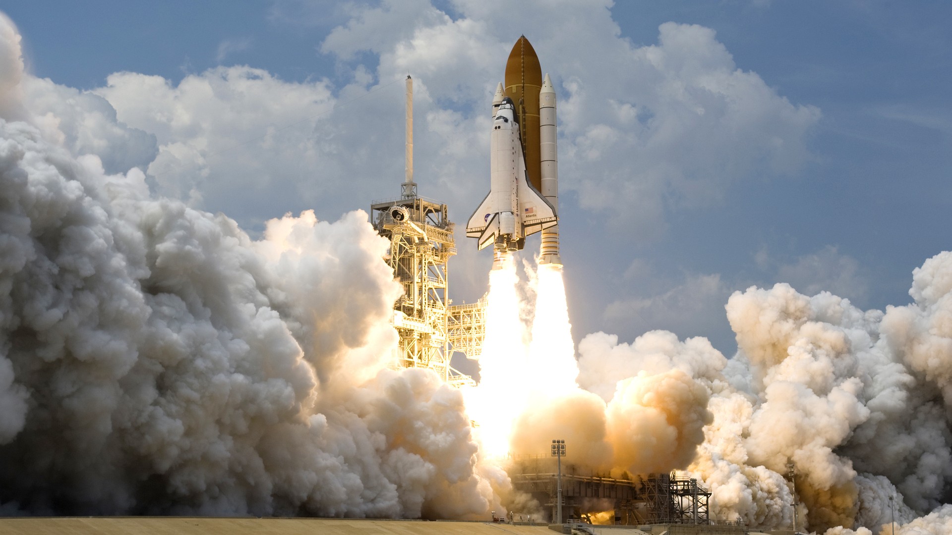 Space Shuttle Space Shuttle Atlantis Launching Launch Pads Smoke 1920x1080