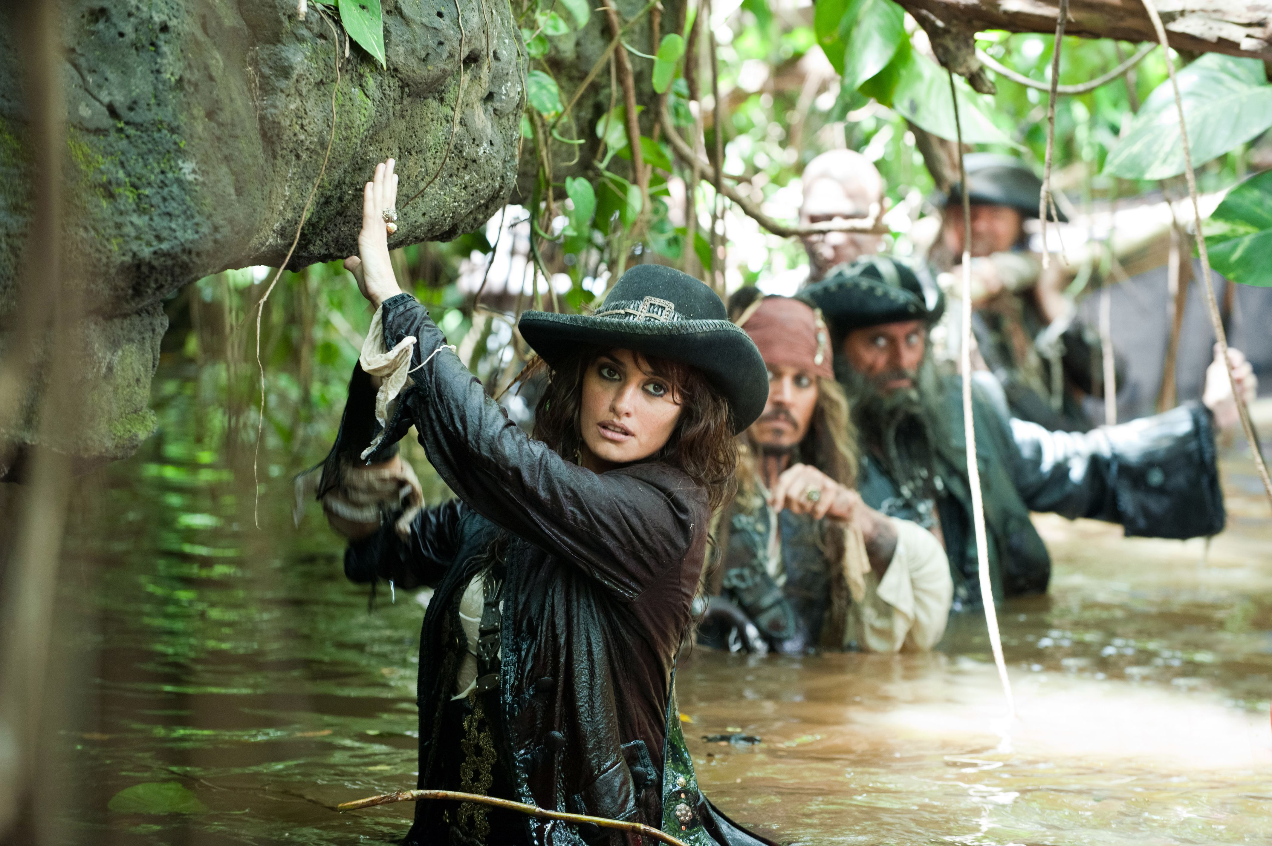 Jack Sparrow Johnny Depp Angelica Teach Penelope Cruz Blackbeard Pirates Of The Caribbean Ian McShan 4256x2832