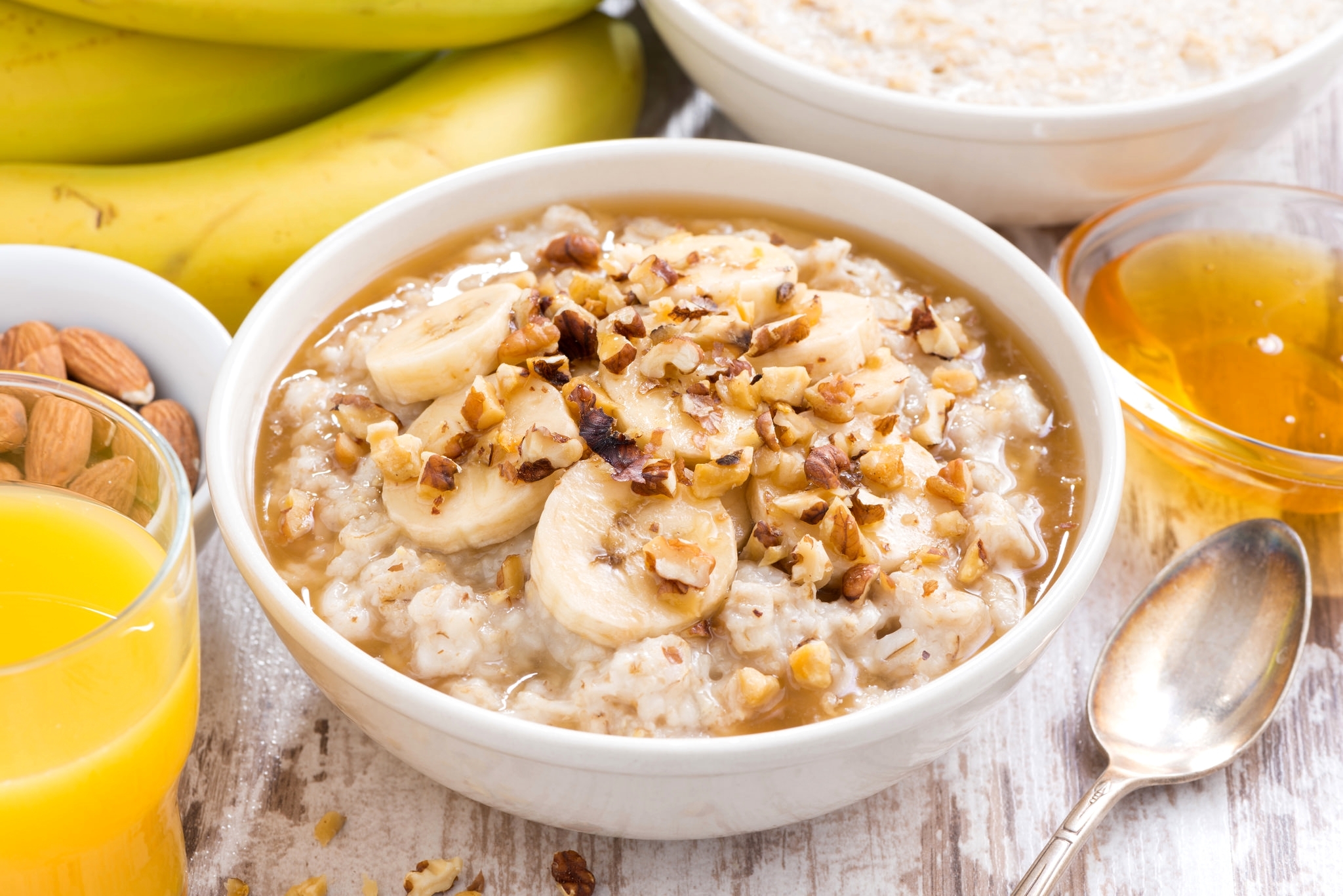 Porridge Banana Honey Nut Breakfast Oatmeal Juice 2048x1367