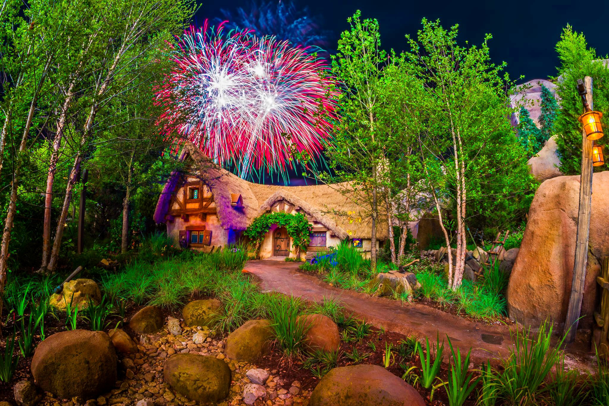 Fireworks Disneyland House 2048x1365