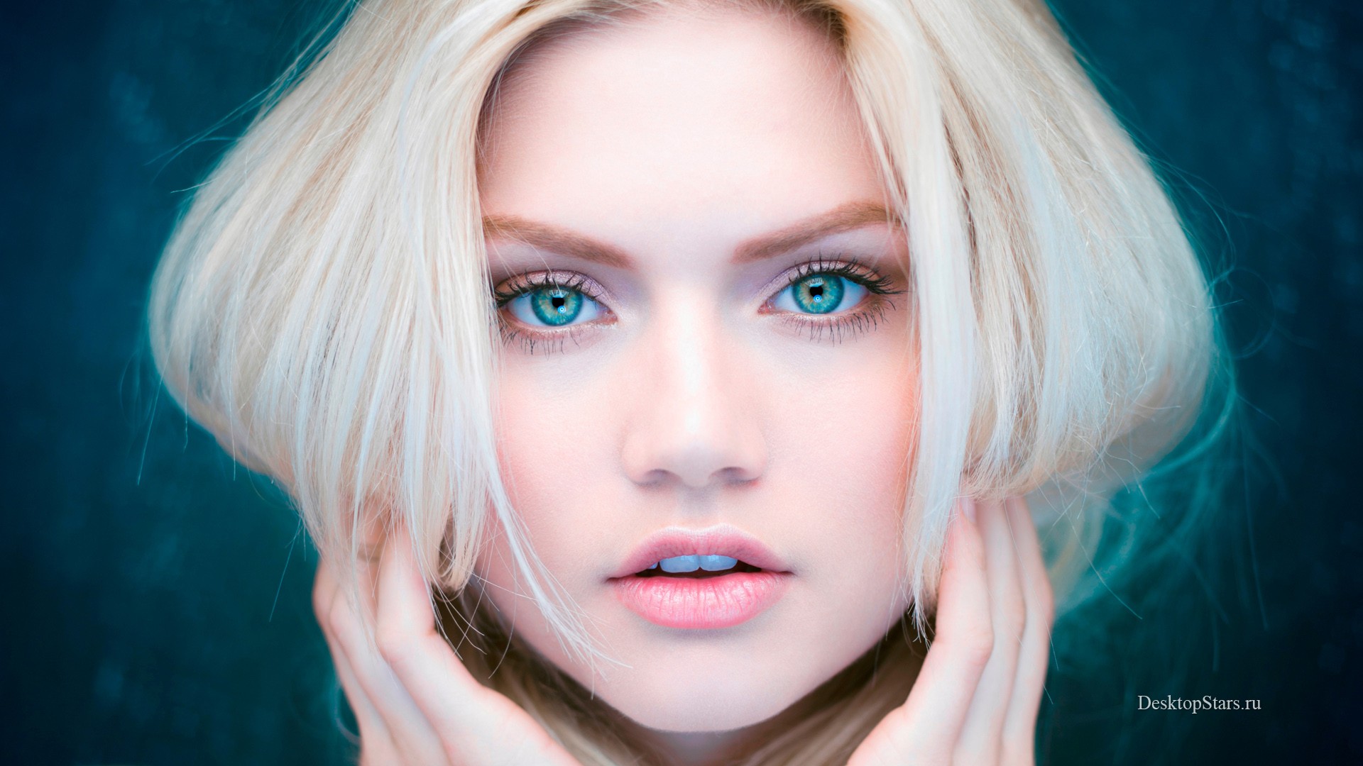 Martina Dimitrova Blonde Model Bulgaria Face Closeup Green Eyes Women Touching Hair Photoshop 1920x1080