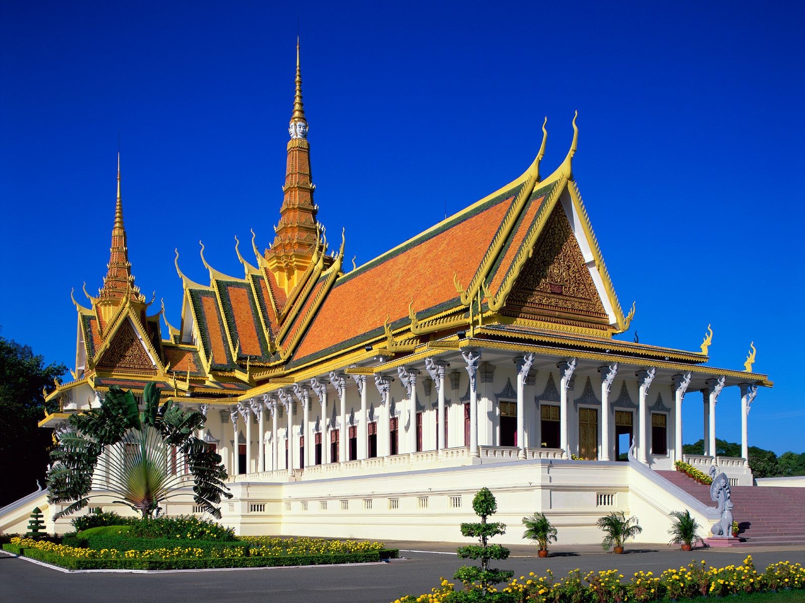 Pagoda Building Asian Architecture Palace Royal Palace Cambodia Phnom Penh 1600x1200