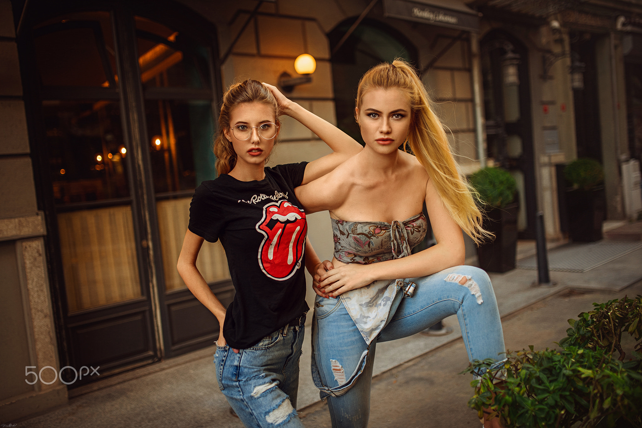 Women Blonde Portrait Overalls Torn Jeans T Shirt Women Outdoors Rolling Stones 500px Watermarked 2048x1367