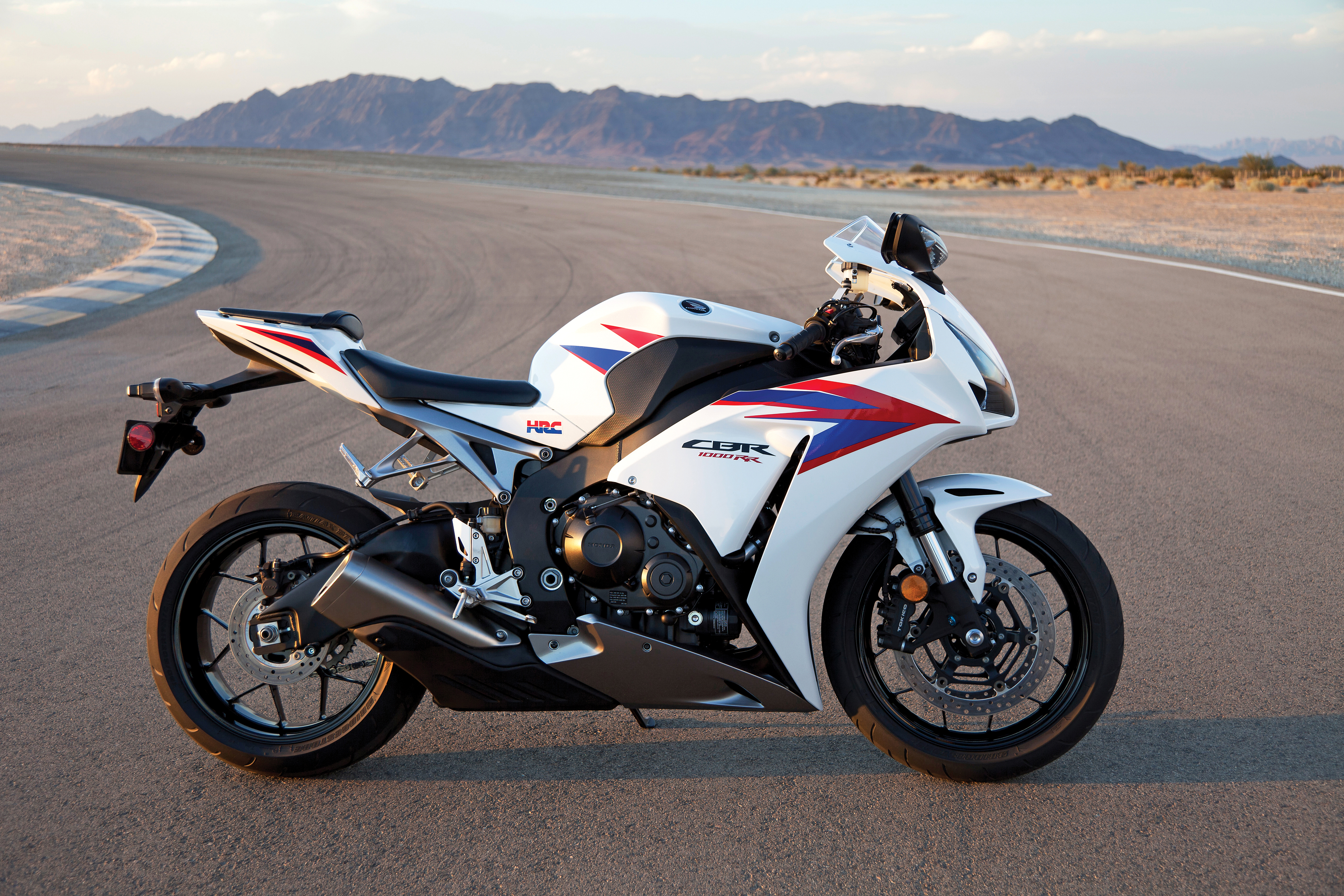 Honda CBR1000RR Honda Motorcycle Vehicle 4096x2731