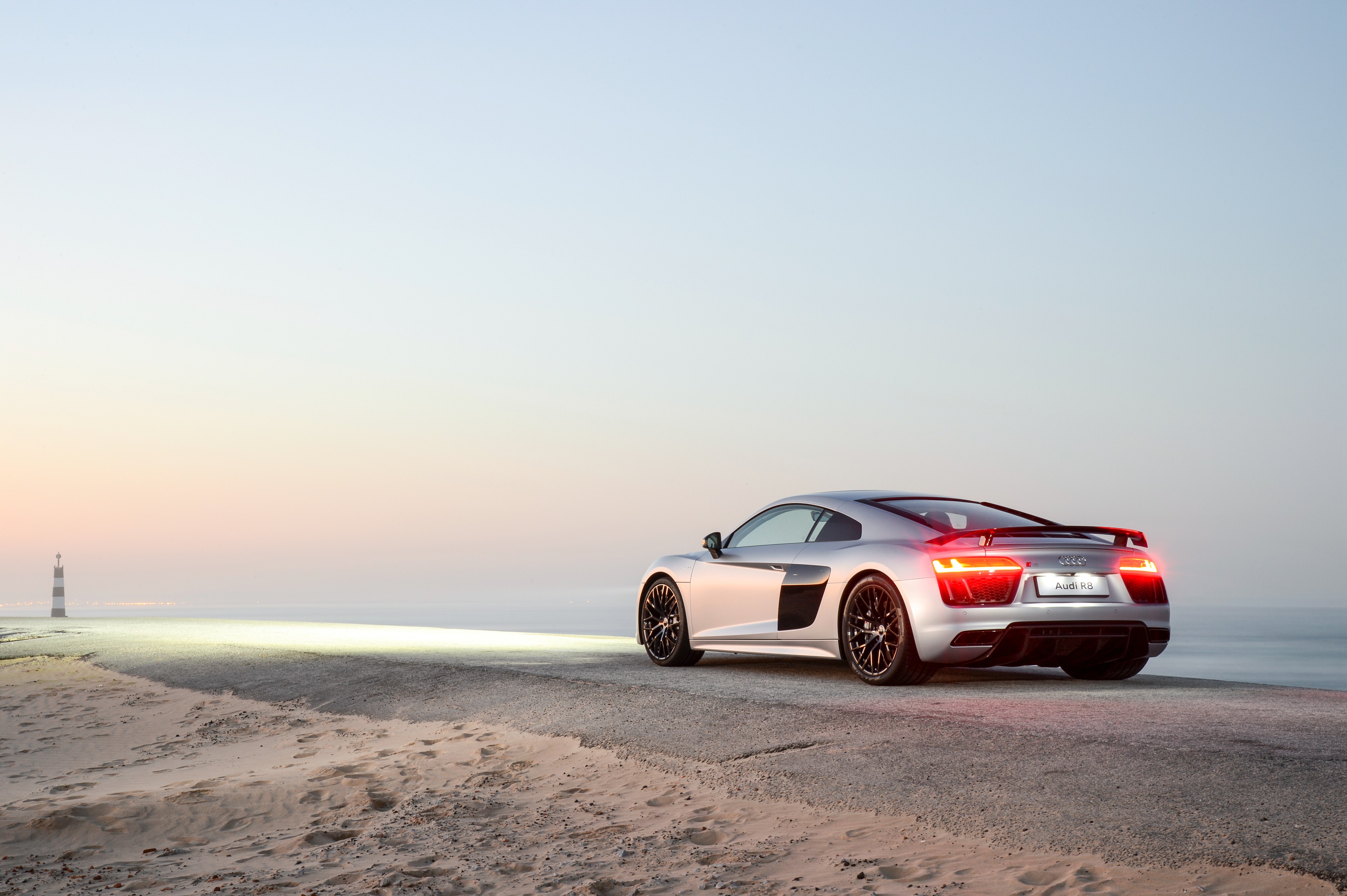 Audi R8 Type 4S Audi R8 V10 Plus 4096x2726