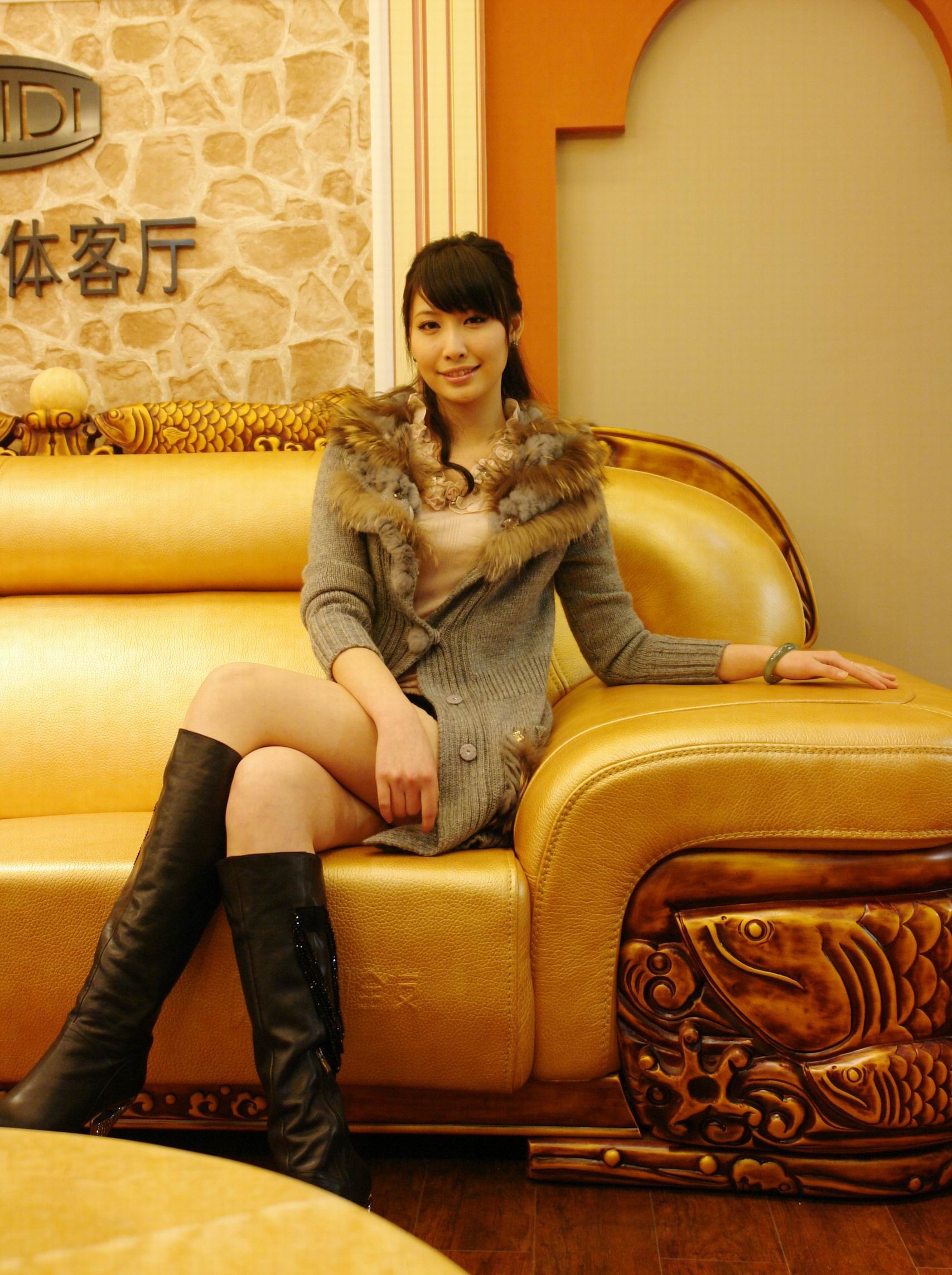 Diana Xu Miss World Asian Couch Dark Hair Boots 1707x2286