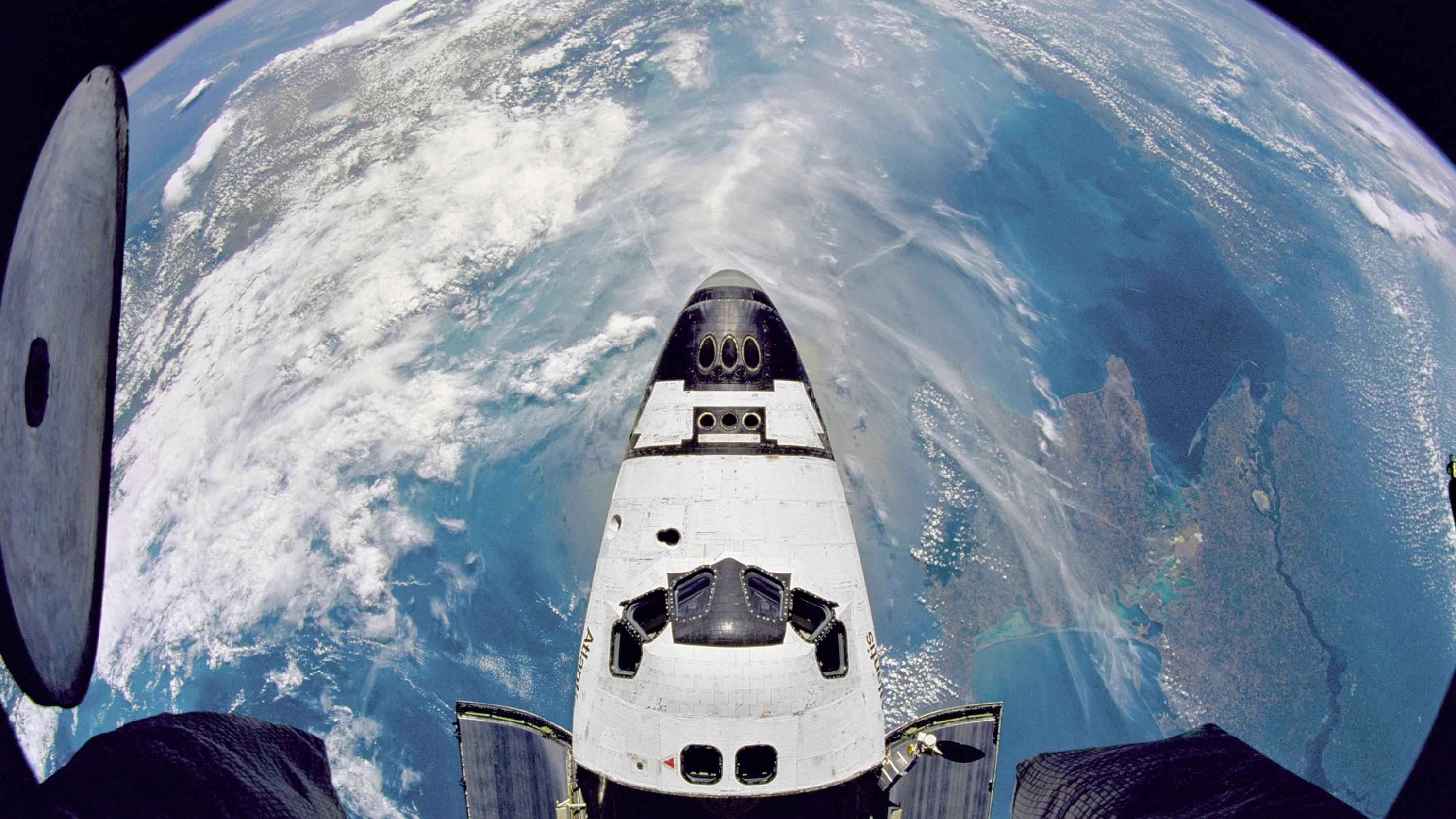 Space Shuttle Atlantis Earth Vehicle Planet 3000x1688