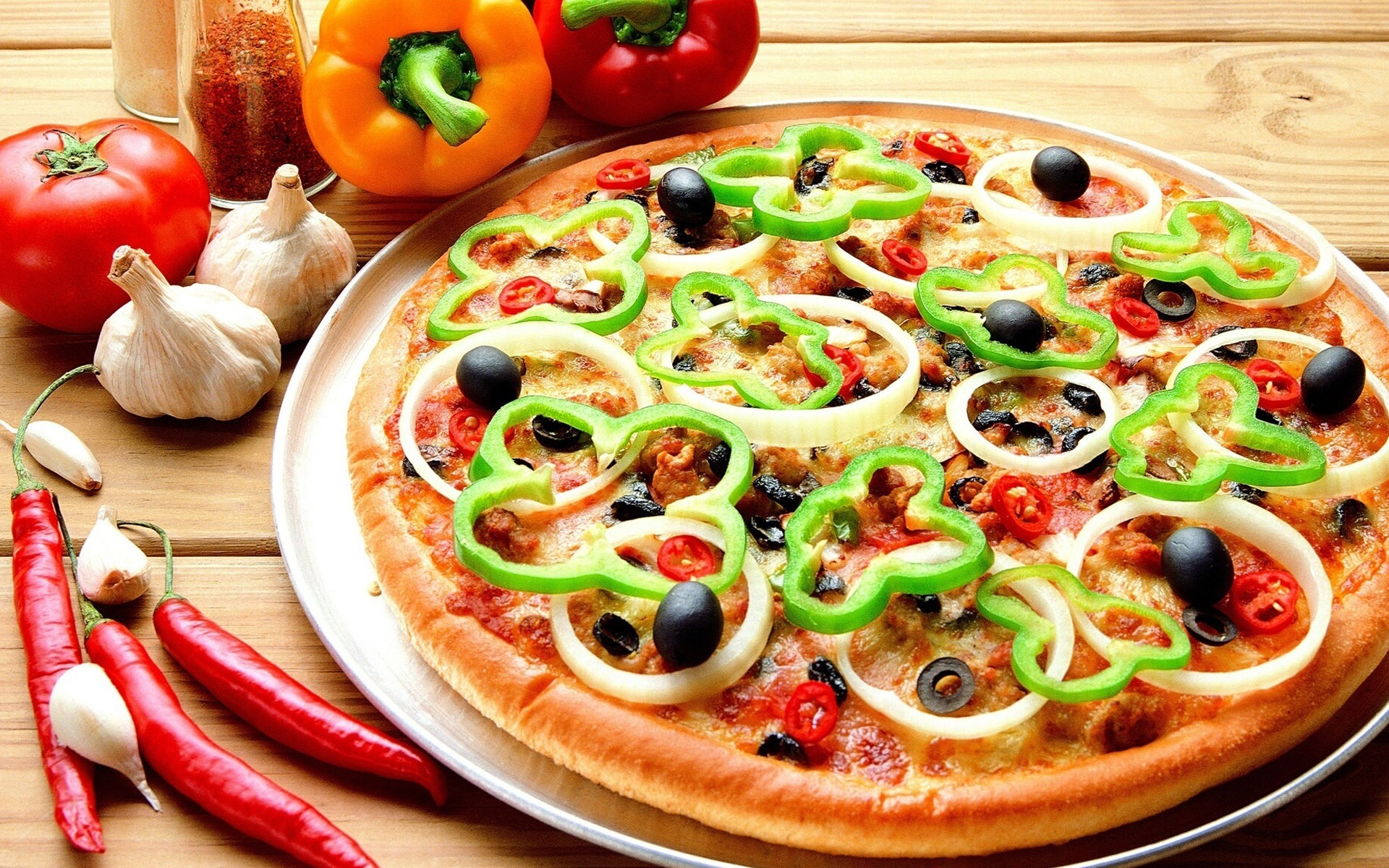 Pizza Vegetables Food Tomatoes Peppers Chilli Peppers Garlic Olives 1920x1200