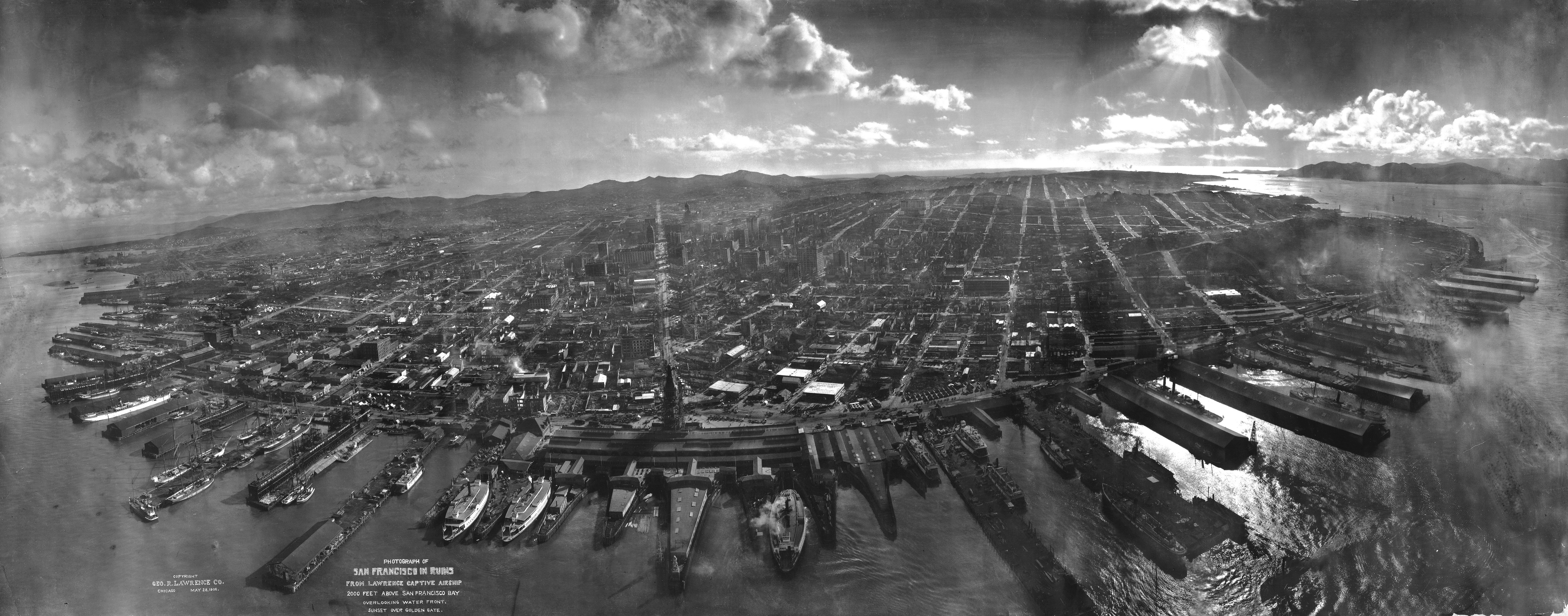 San Francisco Waterfront Earthquakes Aerial View Ruin 7000x2748