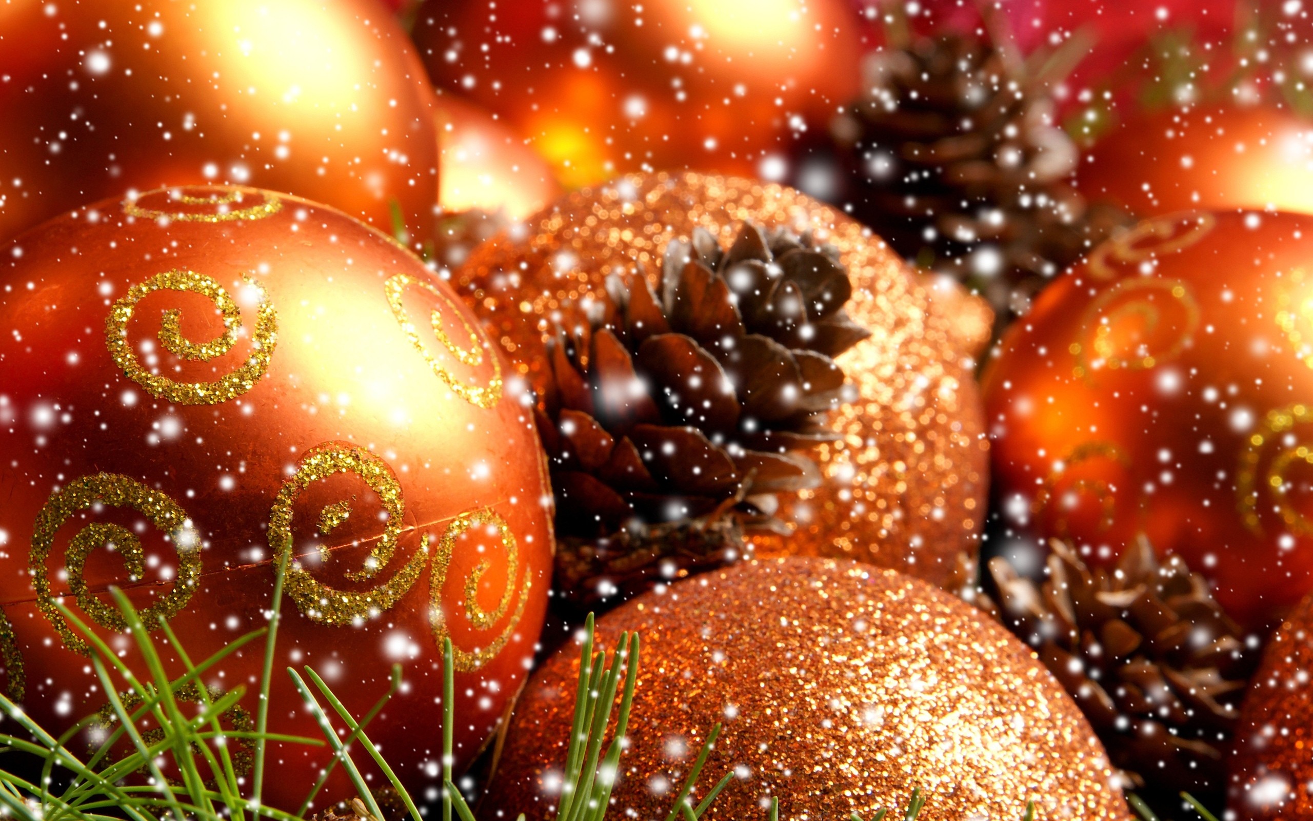 New Year Snow Christmas Ornaments Cones 2560x1600