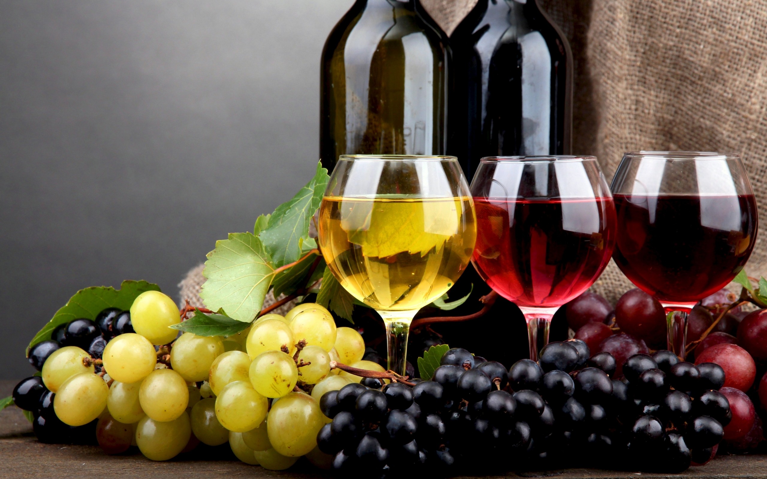 Wine Grapes Drink Alcohol Fruit Food Bottles Red Wine 2560x1600