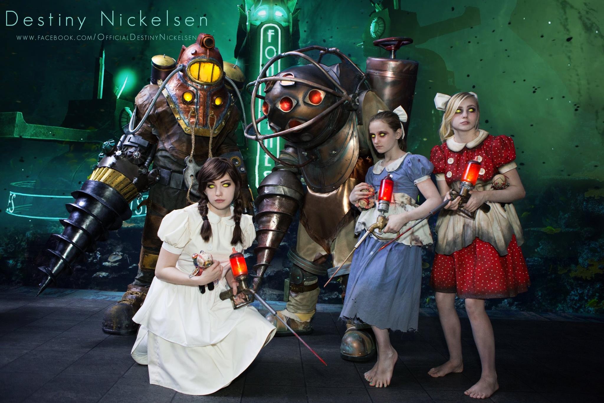BioShock Big Daddy Little Sister Cosplay Video Games Watermarked Destiny Nickelsen 2048x1365