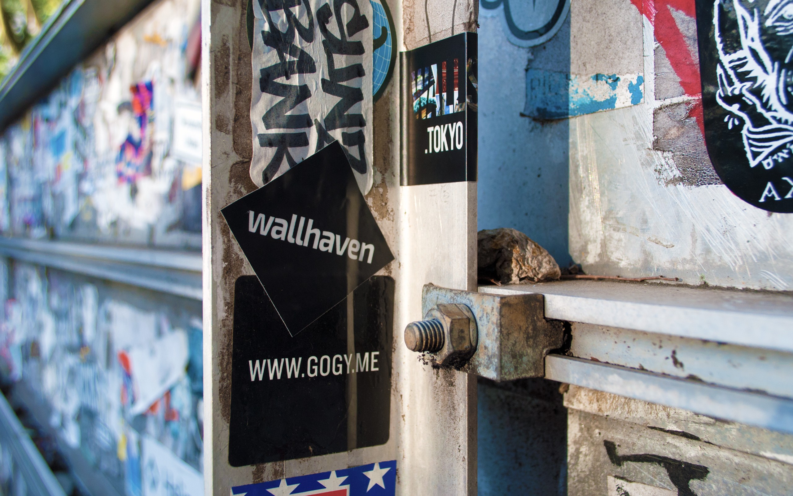 Wallhaven Sticker Bomb Wall Outdoors Urban 2560x1600