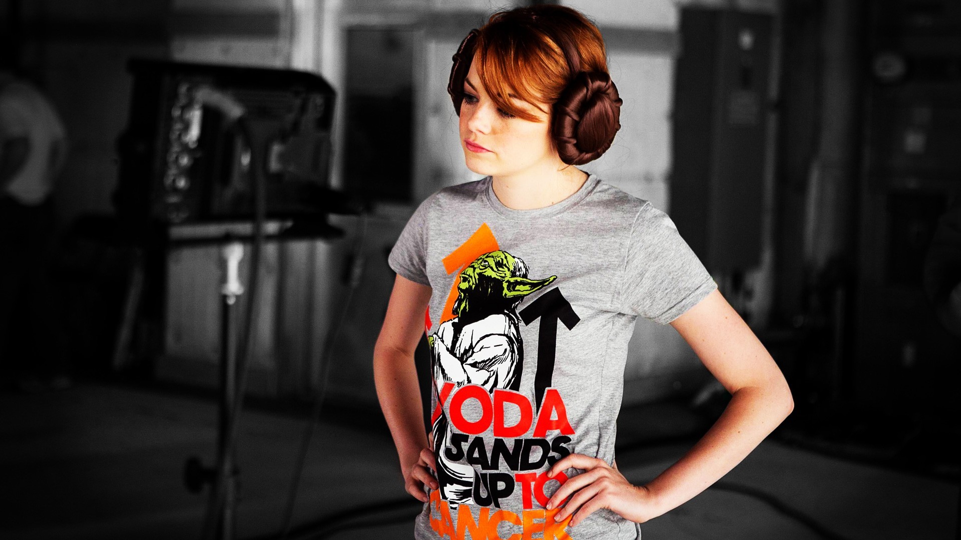 Emma Stone Star Wars Actress Selective Coloring Women Hands On Hips Grey T Shirt Young Woman 1920x1080