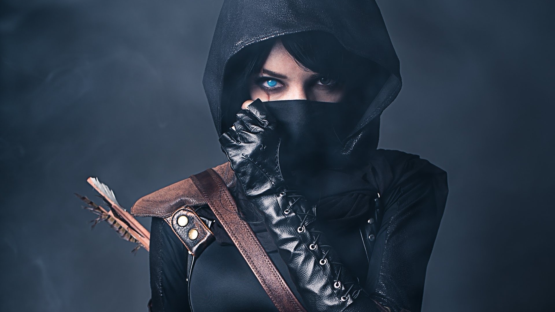 Woman Cosplay Hood Leather Girl Black Hair Glove Arrow Thief Video Game Blue Eyes Scar 1920x1080