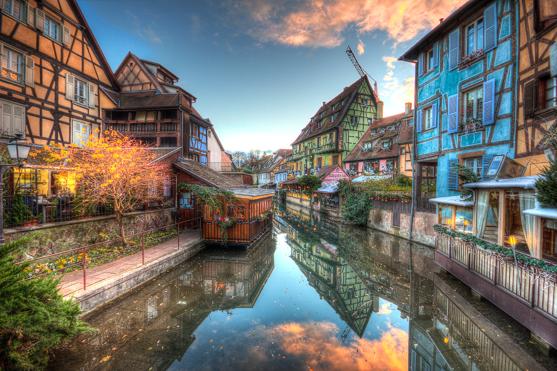 Colmar France Alsace House Canal Town Reflection HDR 1920x1279
