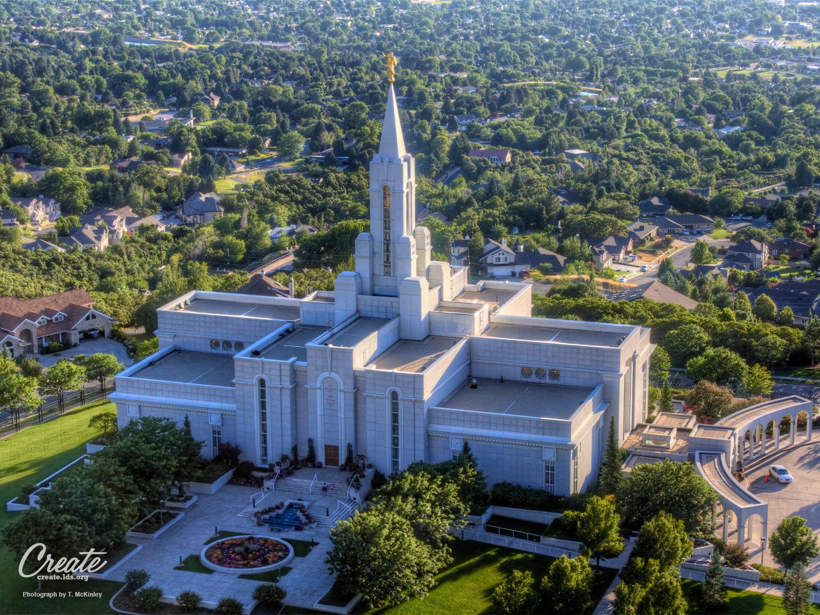 Mormon Temple Building Aerial View 1600x1200
