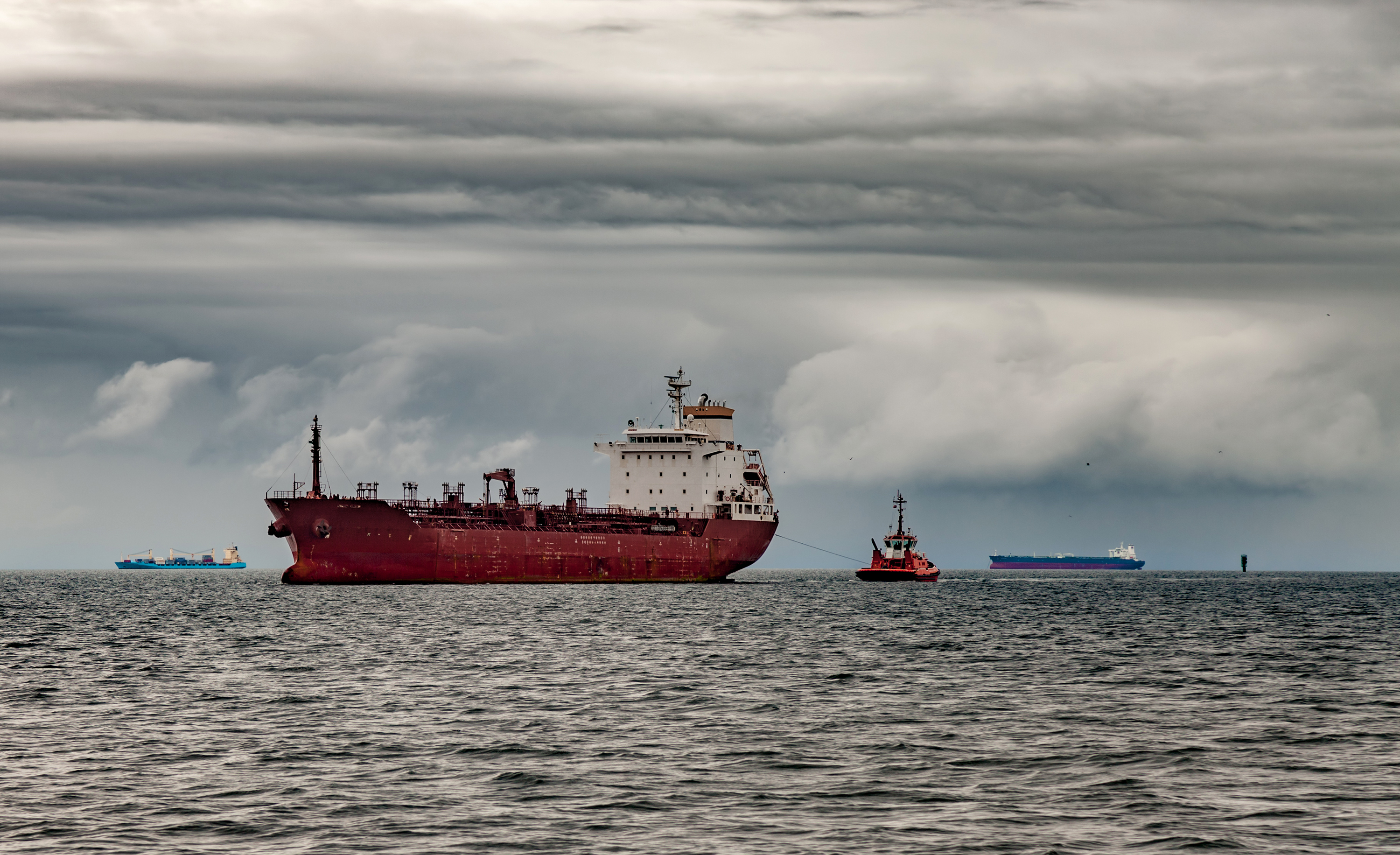 Tanker Vehicle Ship Ocean 3000x1832