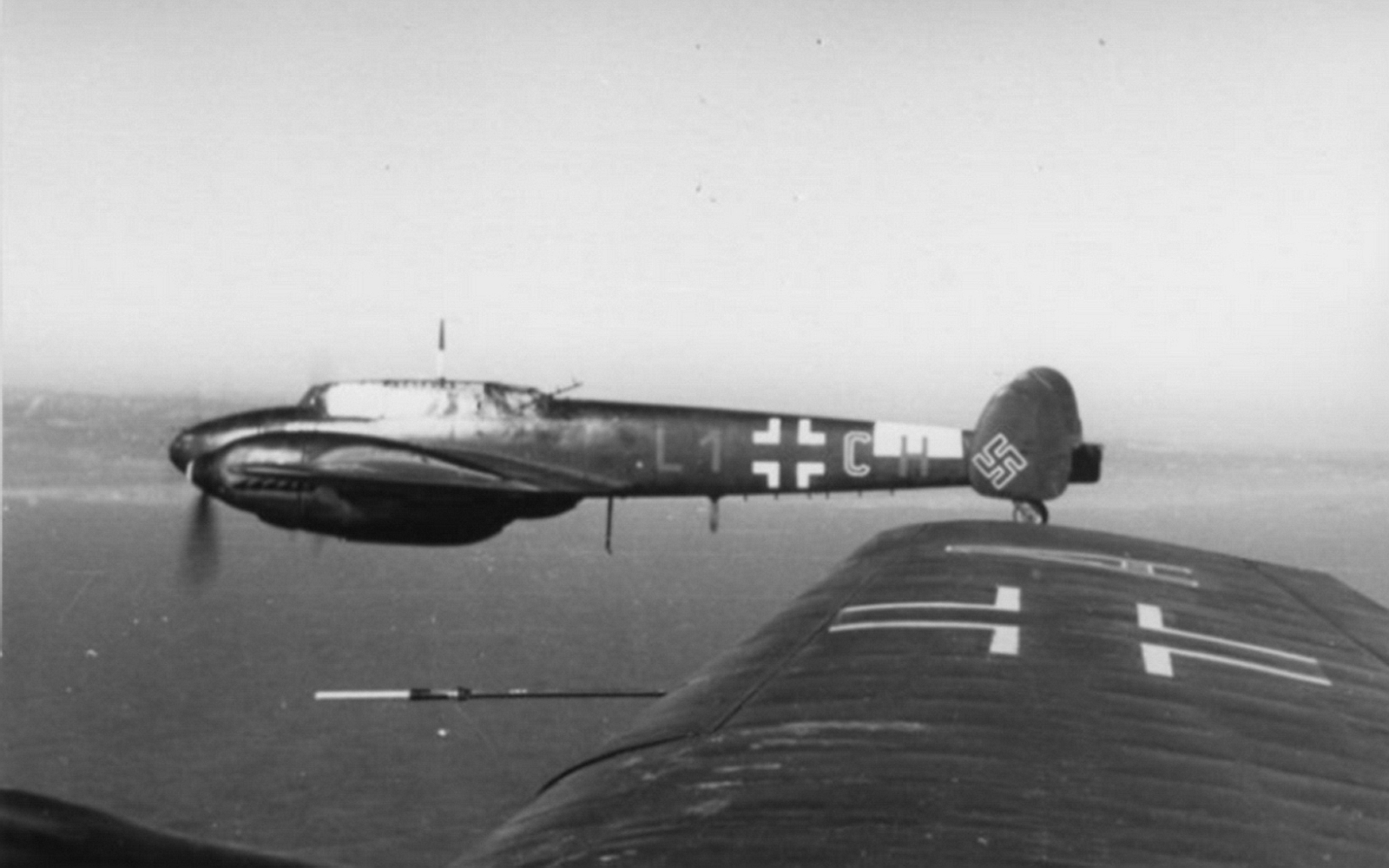 Military Messerschmitt Bf 110 1600x1000