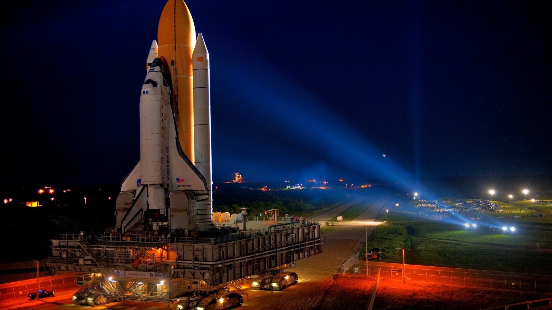 Vehicles Space Shuttle Discovery 1920x1080