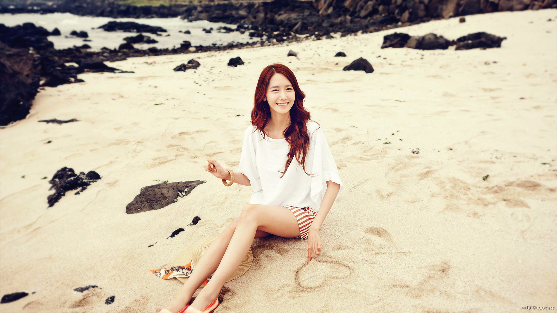 Yoona Girls Generation Asian SNSD K Pop Korean Women Women Outdoors Smiling 1920x1080
