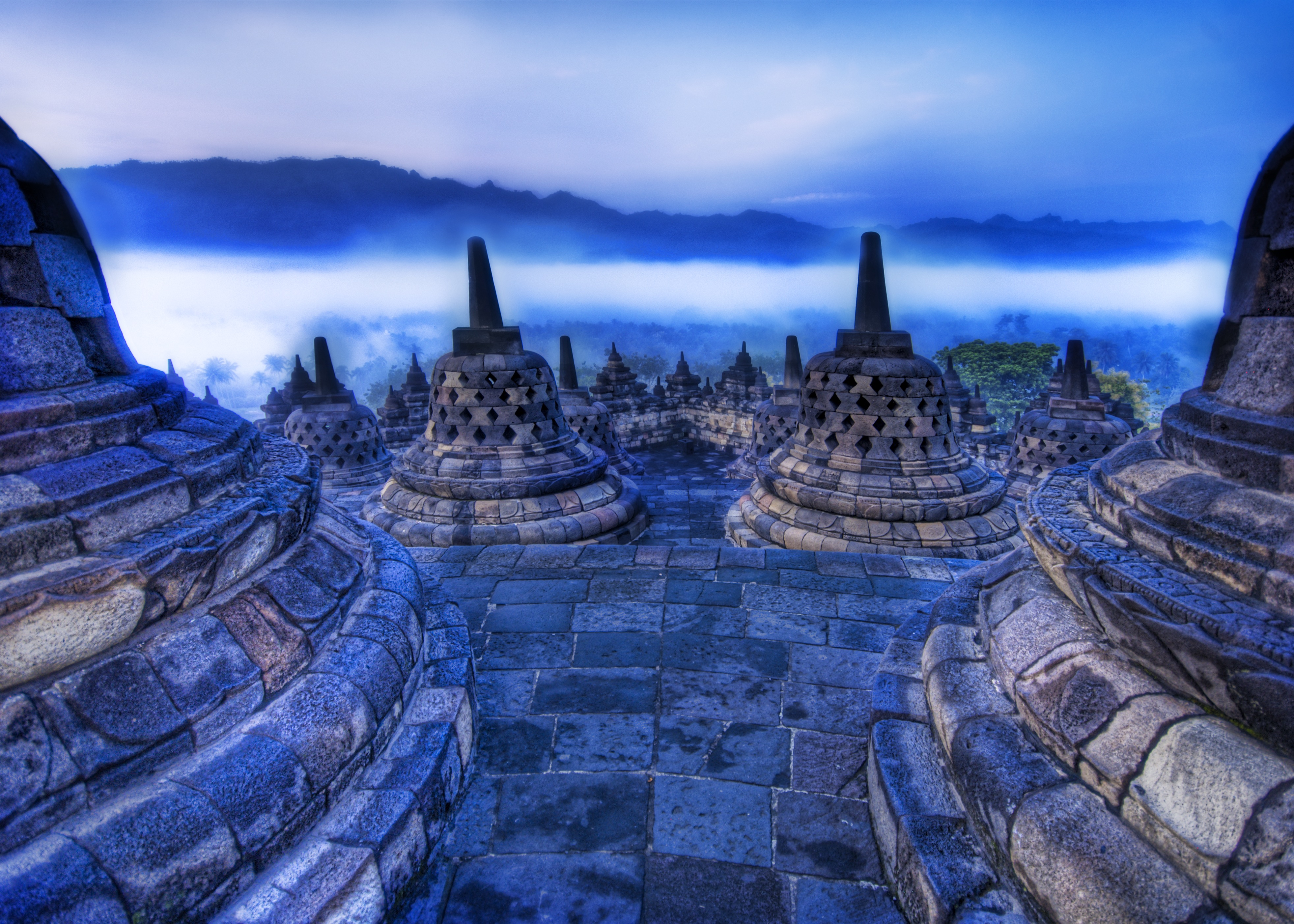 Religious Borobudur 3928x2805