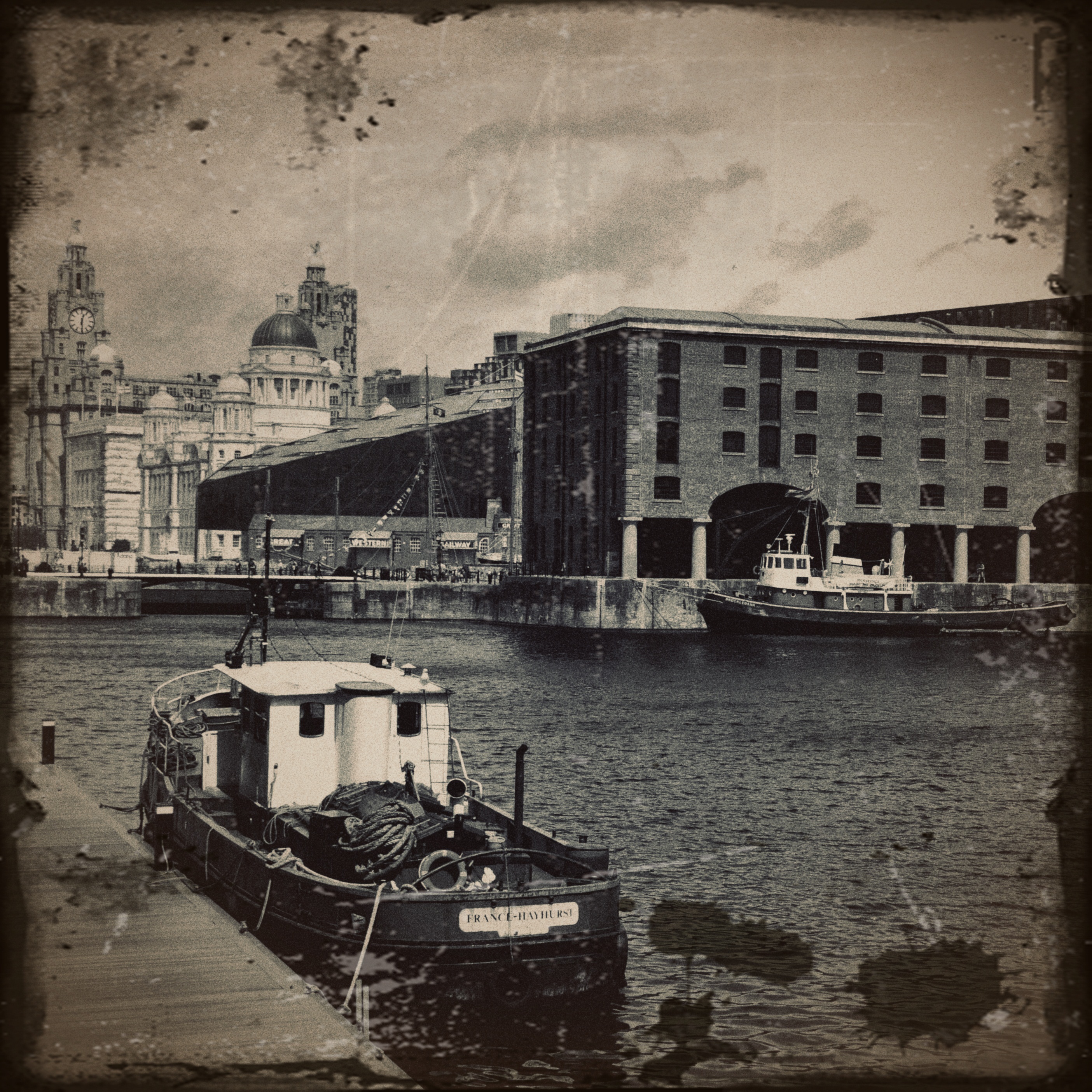 Ship Liverpool Monochrome Dock England Water Building Cityscape Boat Albert Dock Old UK The Royal Li 2809x2809