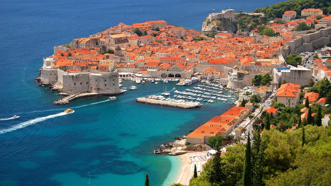 Dubrovnik Sea Cityscape Croatia 1366x768