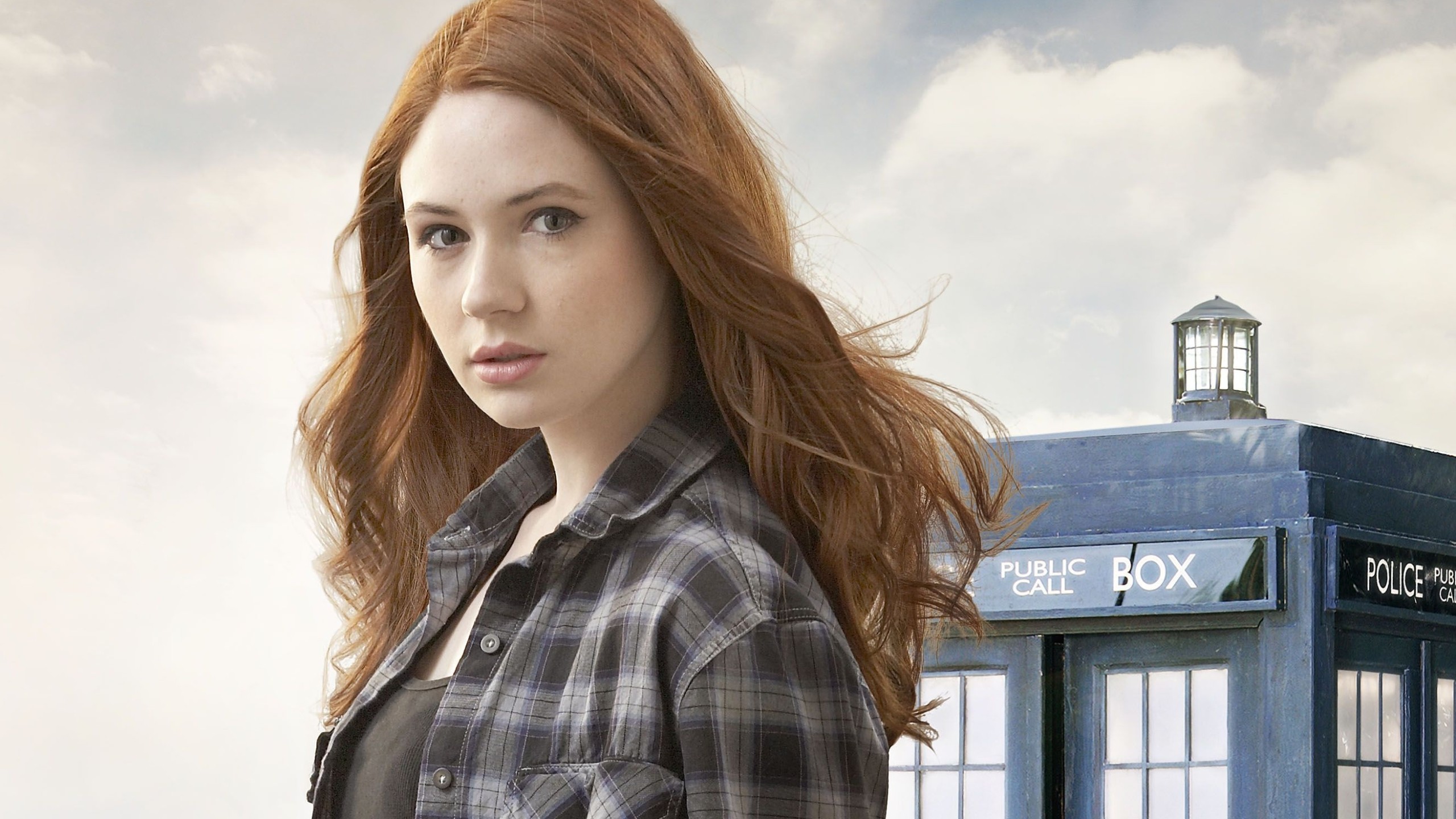 Karen Gillan Redhead Face Doctor Who Amy Pond Women Actress Long Hair Plaid Shirt 2560x1440