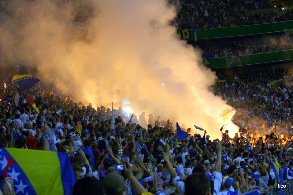 Fans Crowds Bosnia And Herzegovina 1200x800