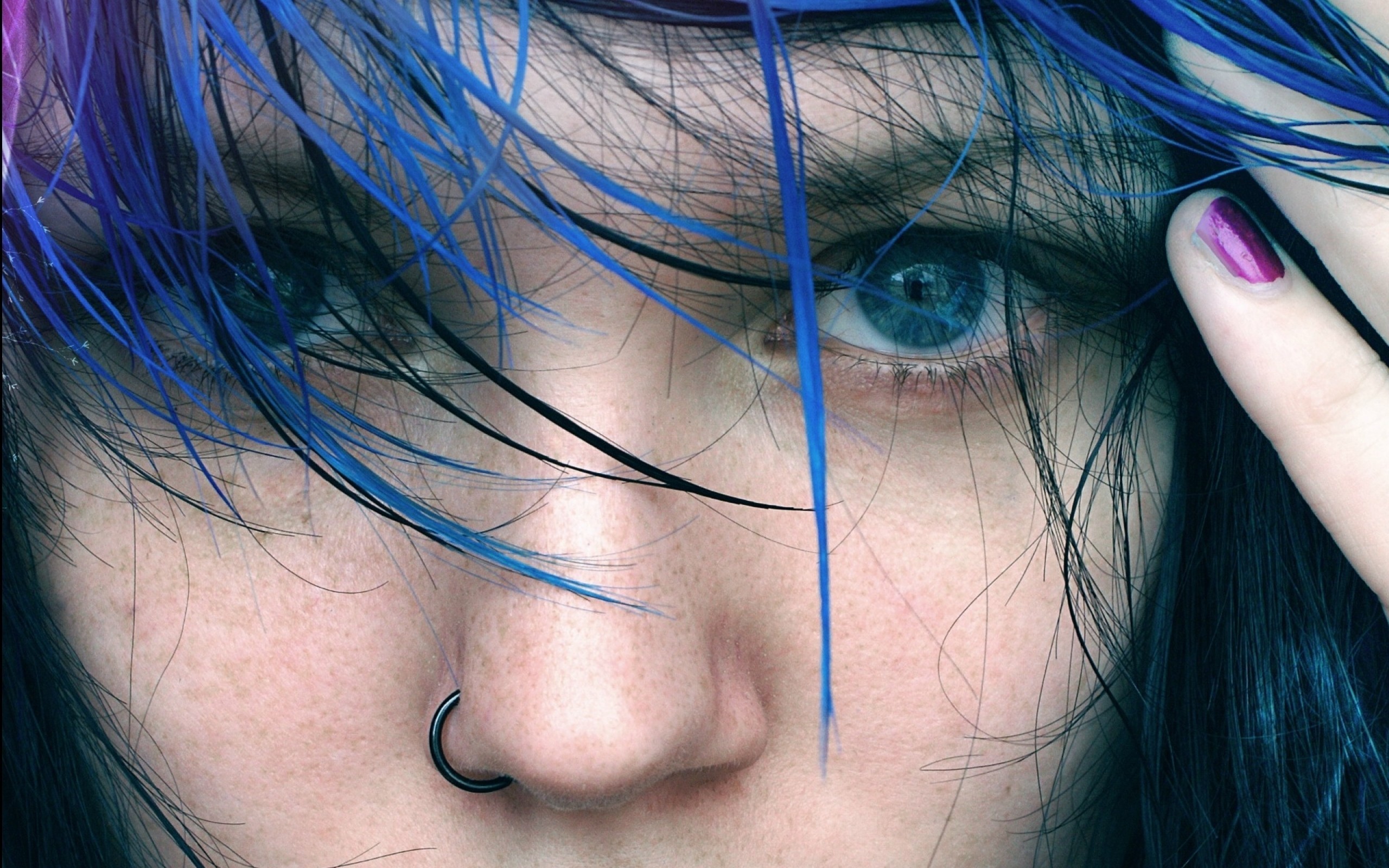 Model Women Face Dyed Hair Blue Eyes Blue Hair Nose Rings Pierced Nose Violet Nails Purple Nails Loo 2560x1600