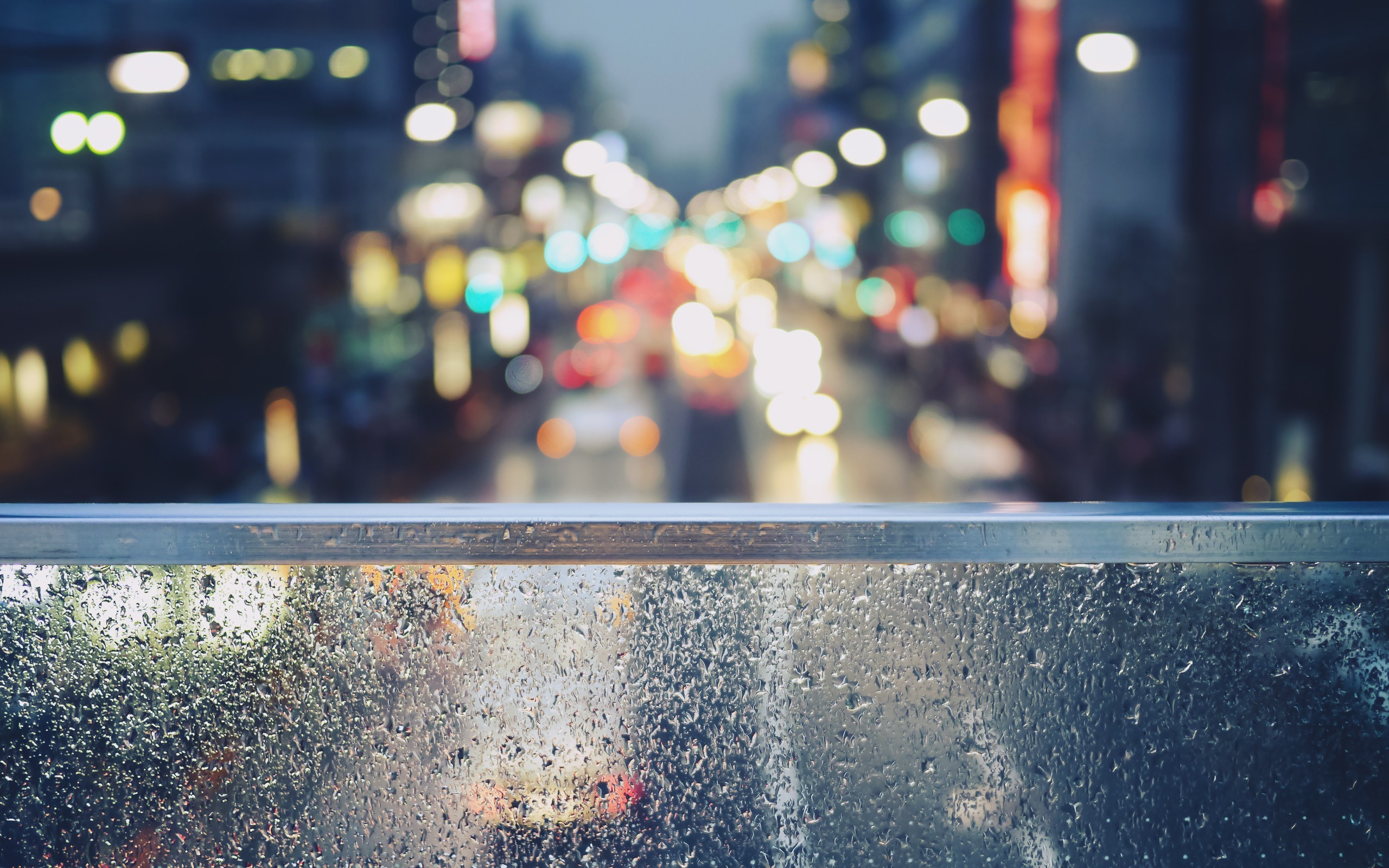 Macro Water Drops Rain Window Balcony Porch Swing Street Street Light Urban Bokeh Lights 2560x1600