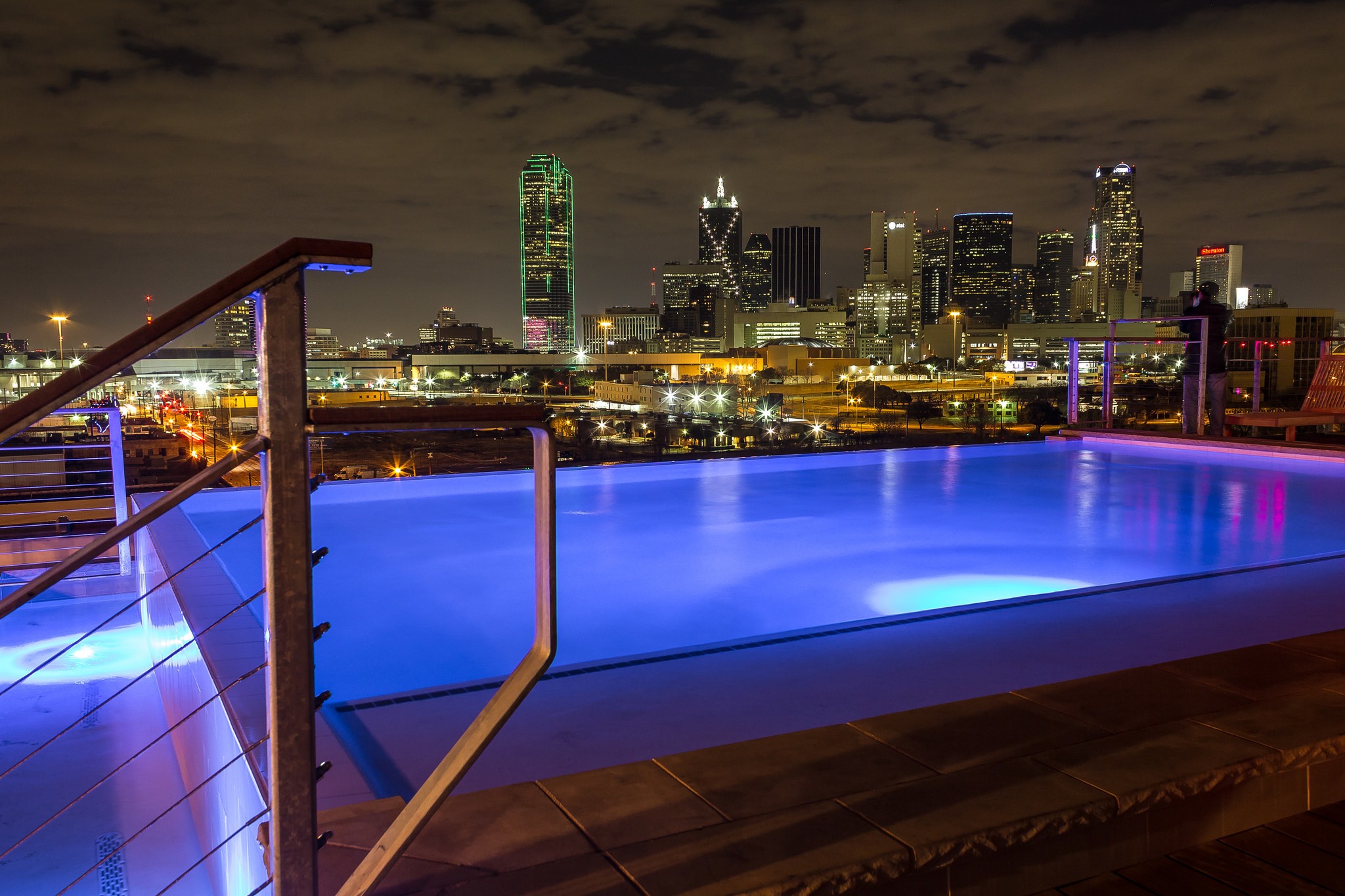 City Swimming Pool Dallas Cityscape City Lights 2048x1365