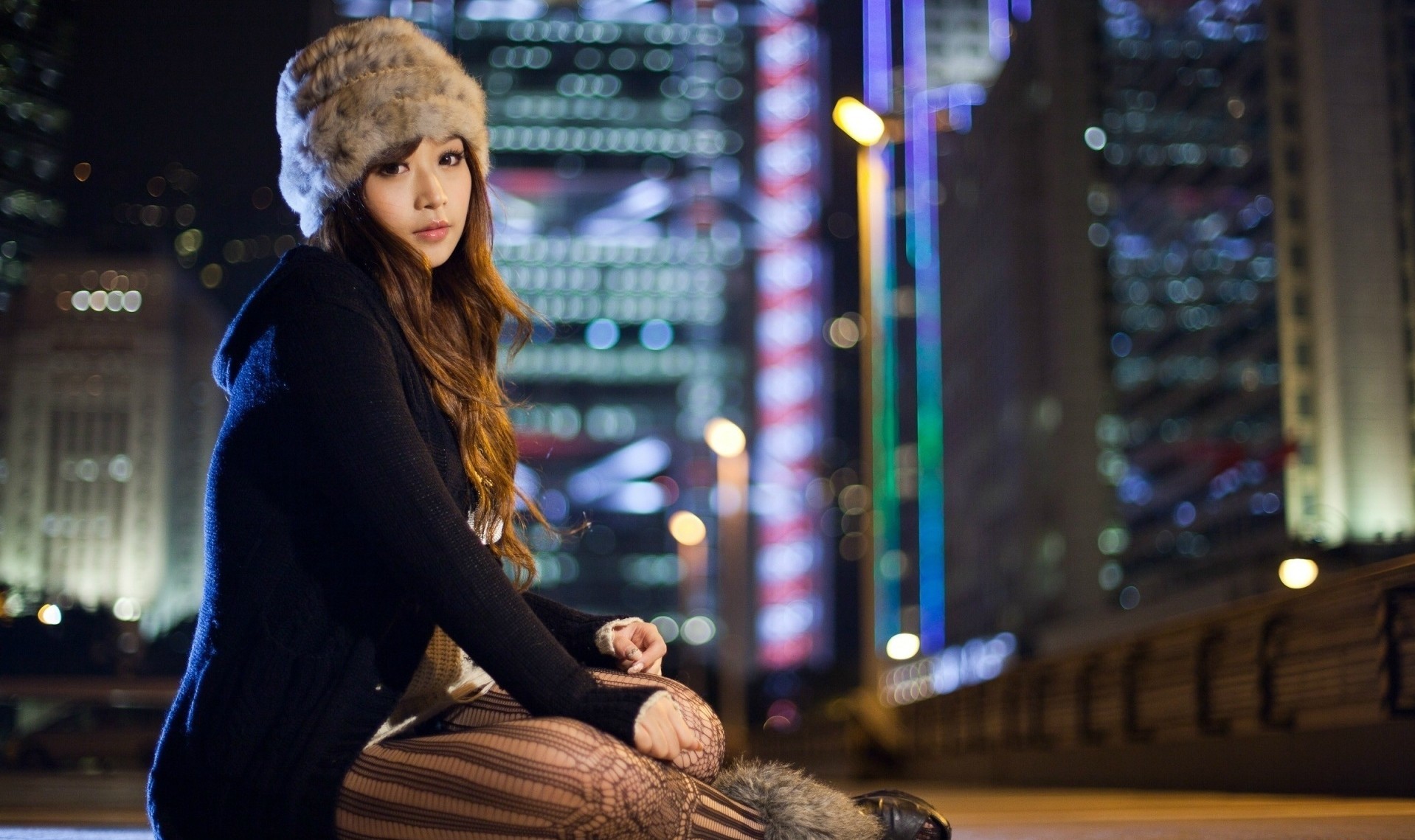 Asian Women Hat Fur Model Urban Women Outdoors Fur Cap 1918x1139