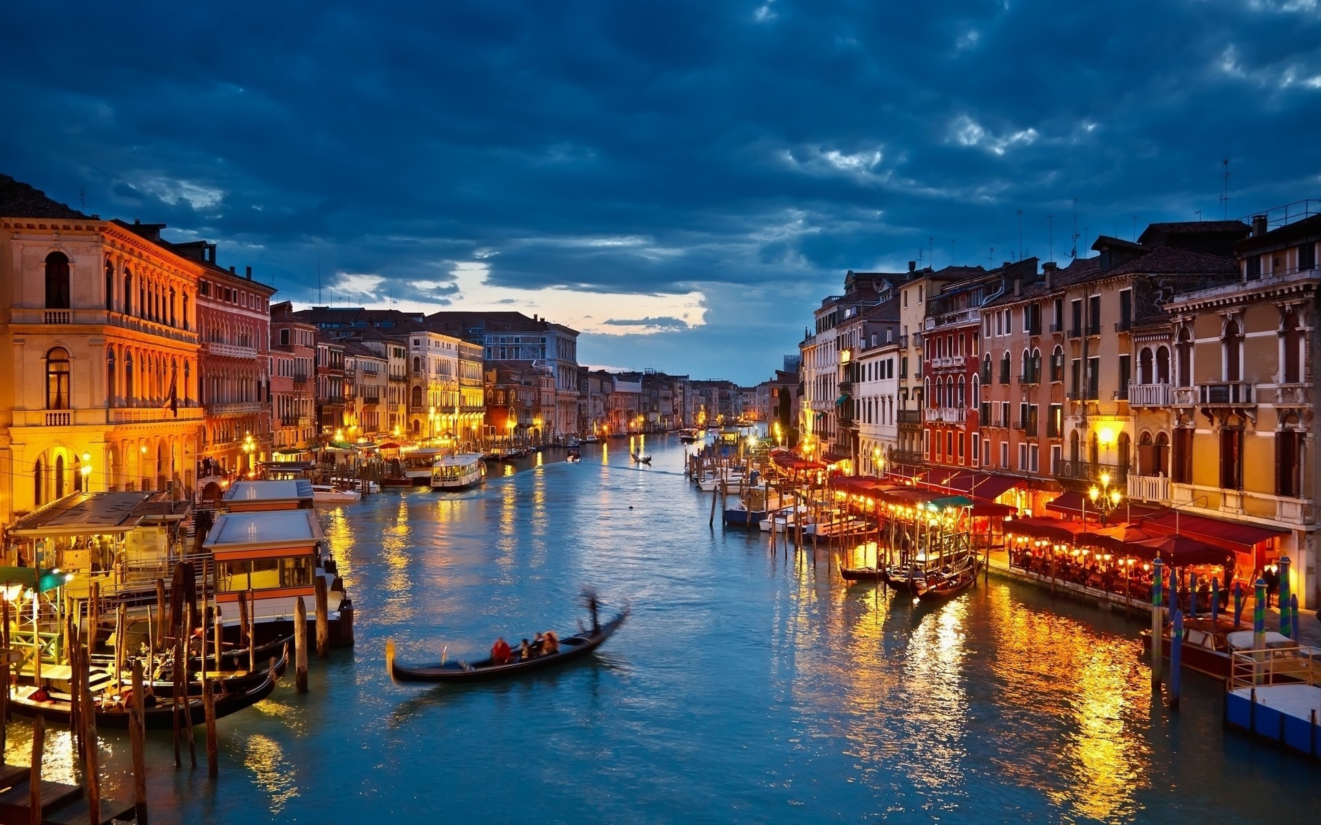 Venice Cityscape Gondolas Lights Canal Building Clouds 1920x1200