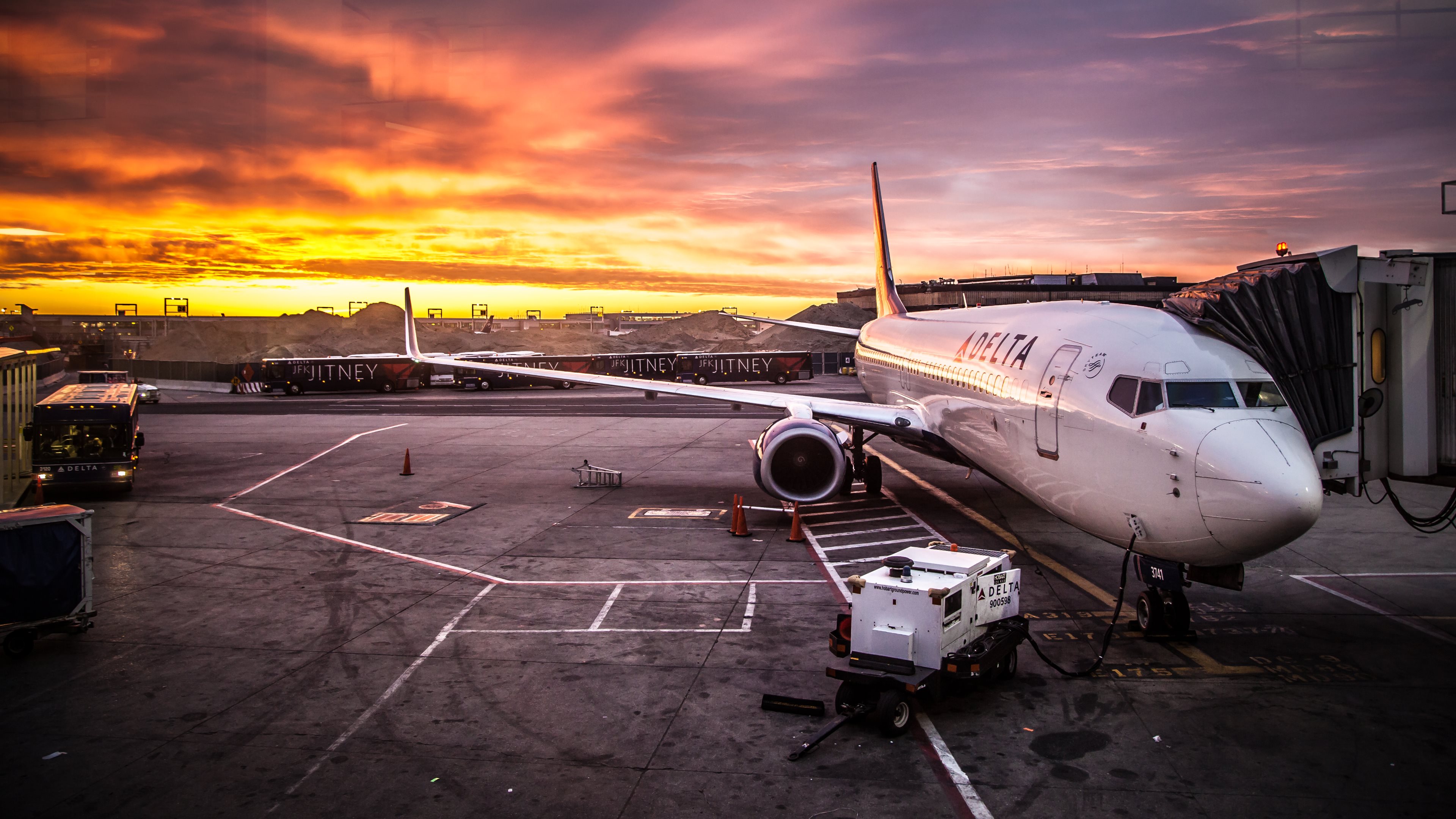 Vehicles Boeing 737 3840x2160