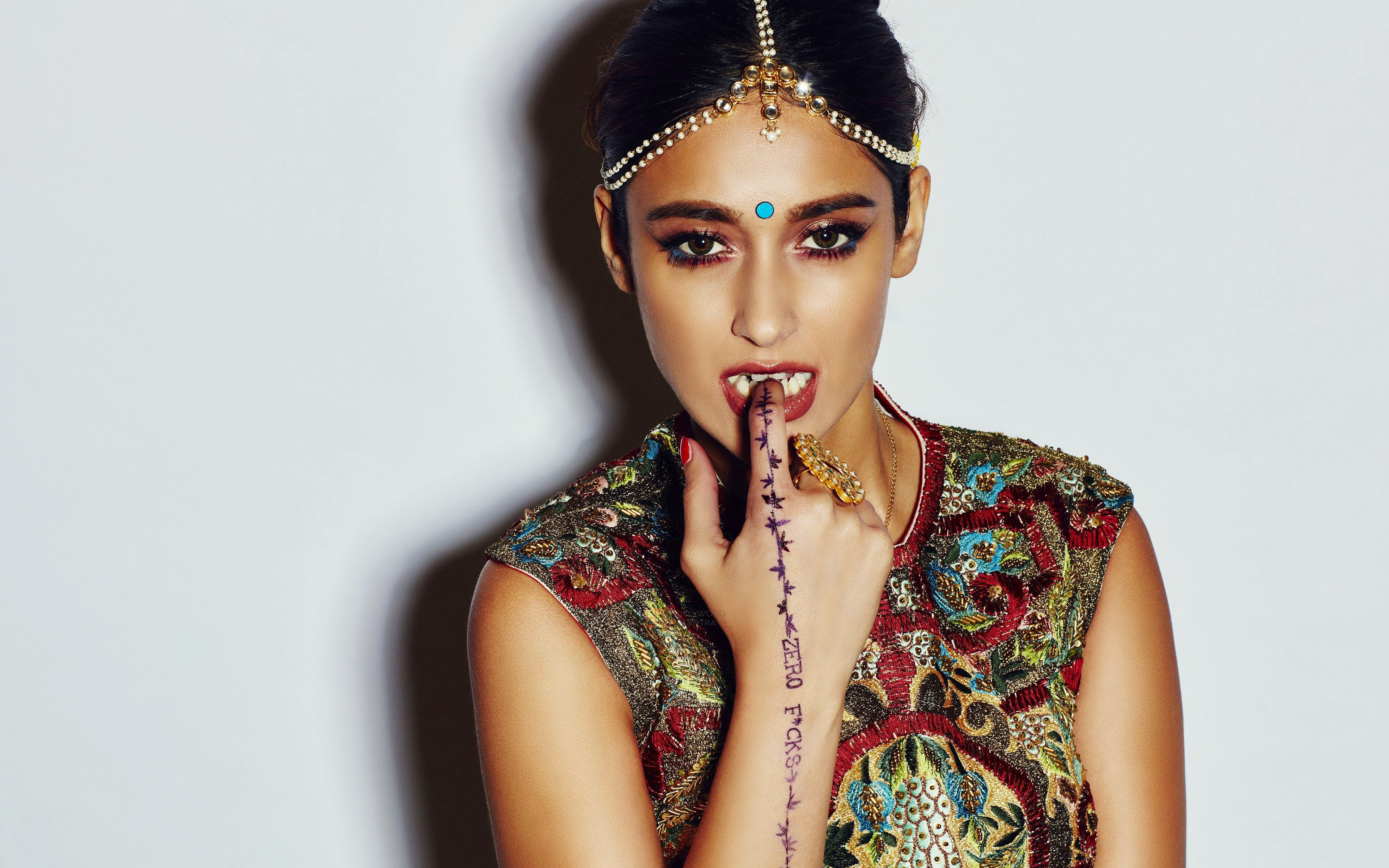 Ileana DCruz Actress Model Indian Tattoo Black Hair Bindi Lipstick 3840x2400