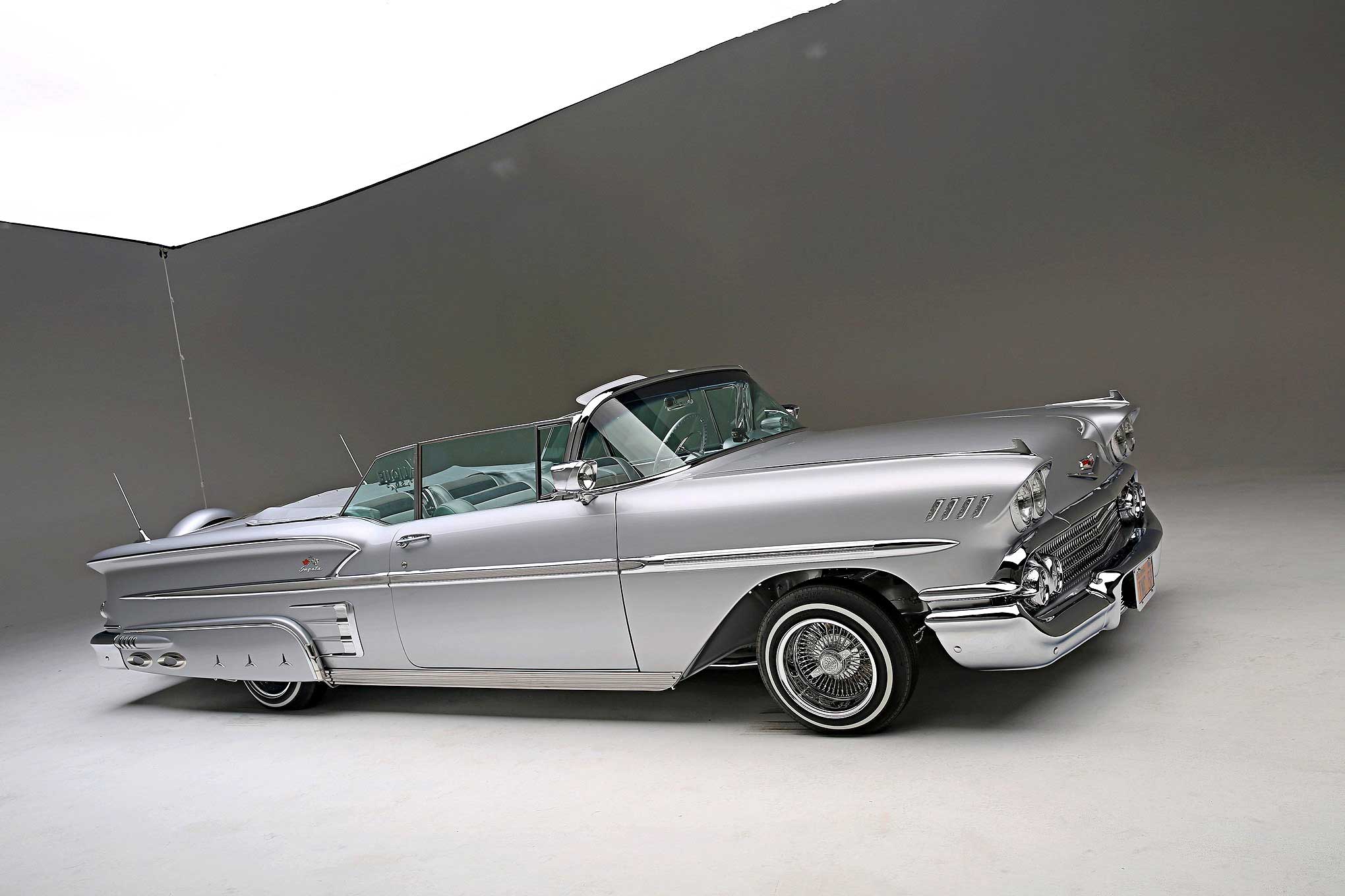 1958 Chevrolet Impala Convertible Lowrider 2040x1360