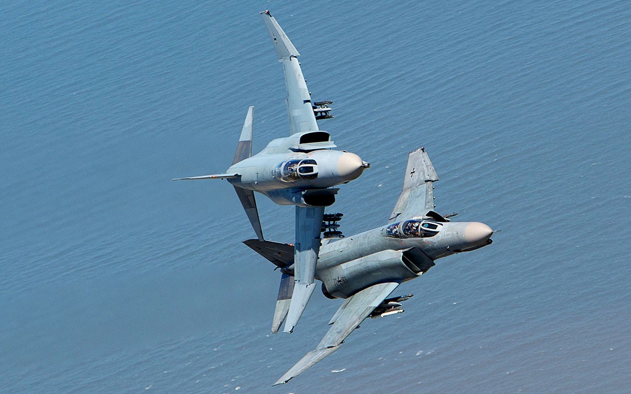 Aircraft F 4 Phantom Ii F 4 Military Aircraft 1280x800
