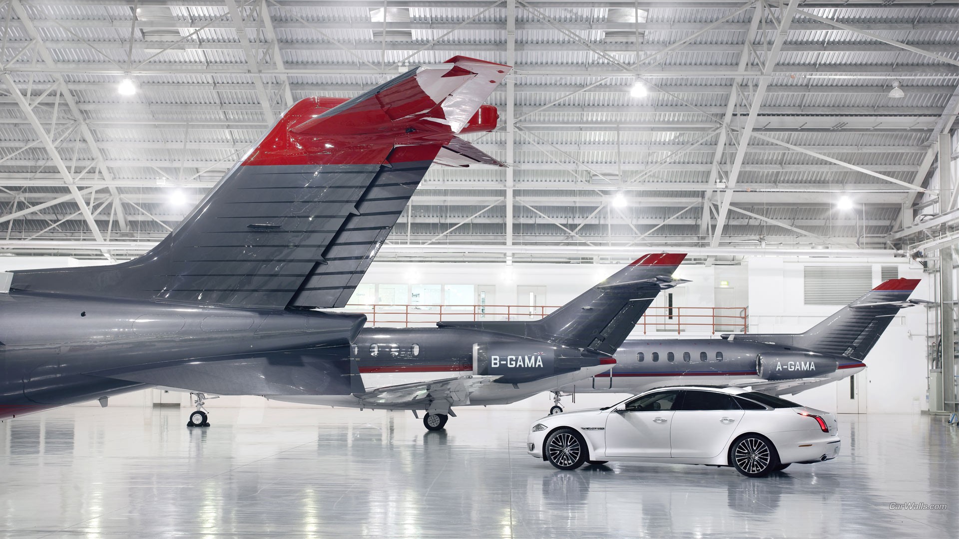 Jaguar XJ Jaguar Aircraft Hangar Car Vehicle Private Jet 1920x1080