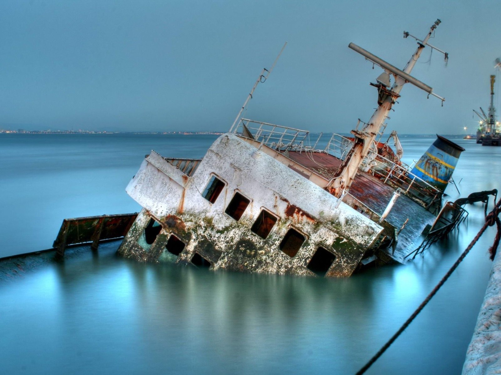 Ice Ship Sinking Ships Wreck 1600x1200