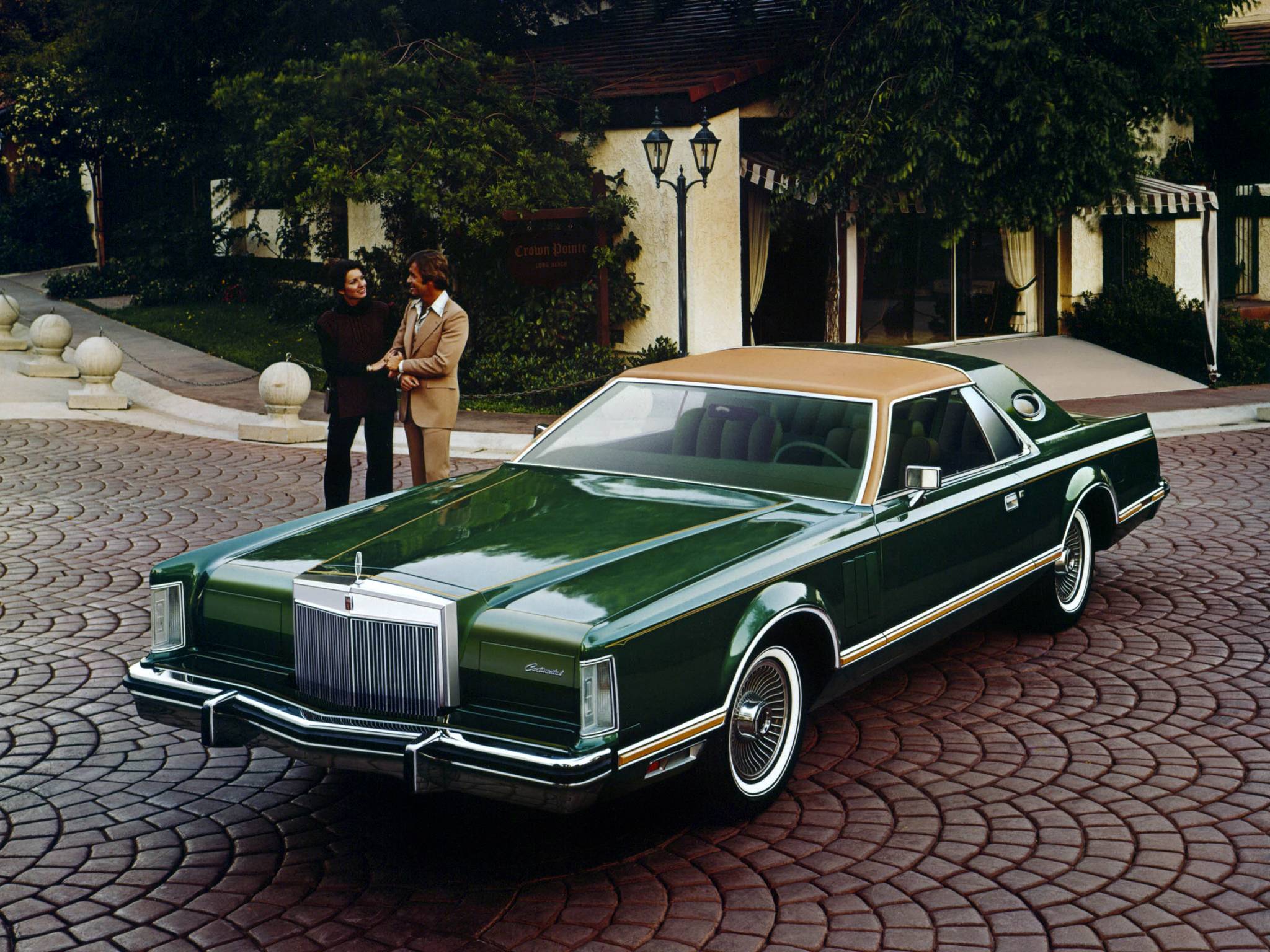 Vehicles Lincoln Continental 2048x1536
