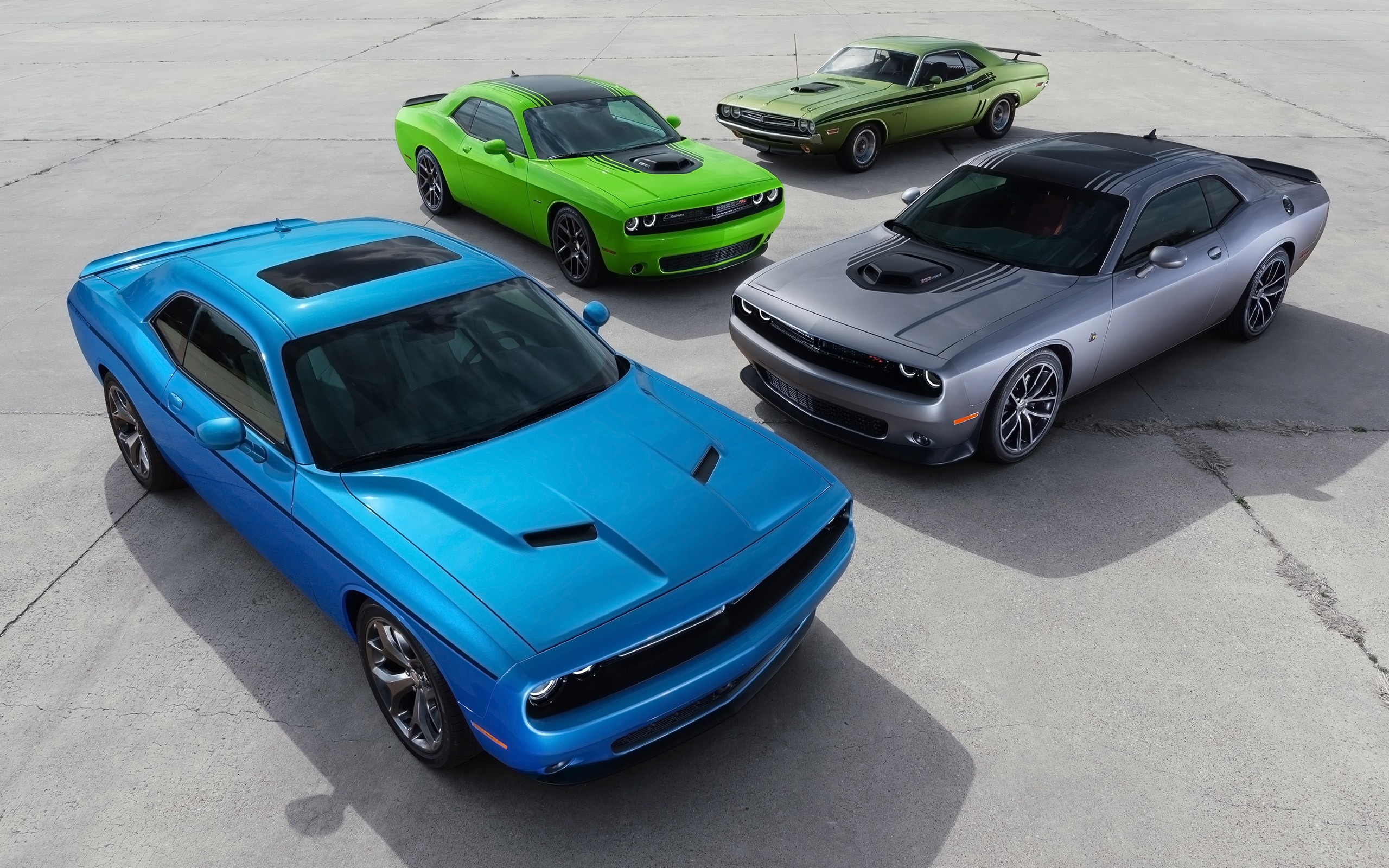Car Dodge Challenger R T Dodge Vehicle Blue Cars Silver Cars Green Cars 2560x1600