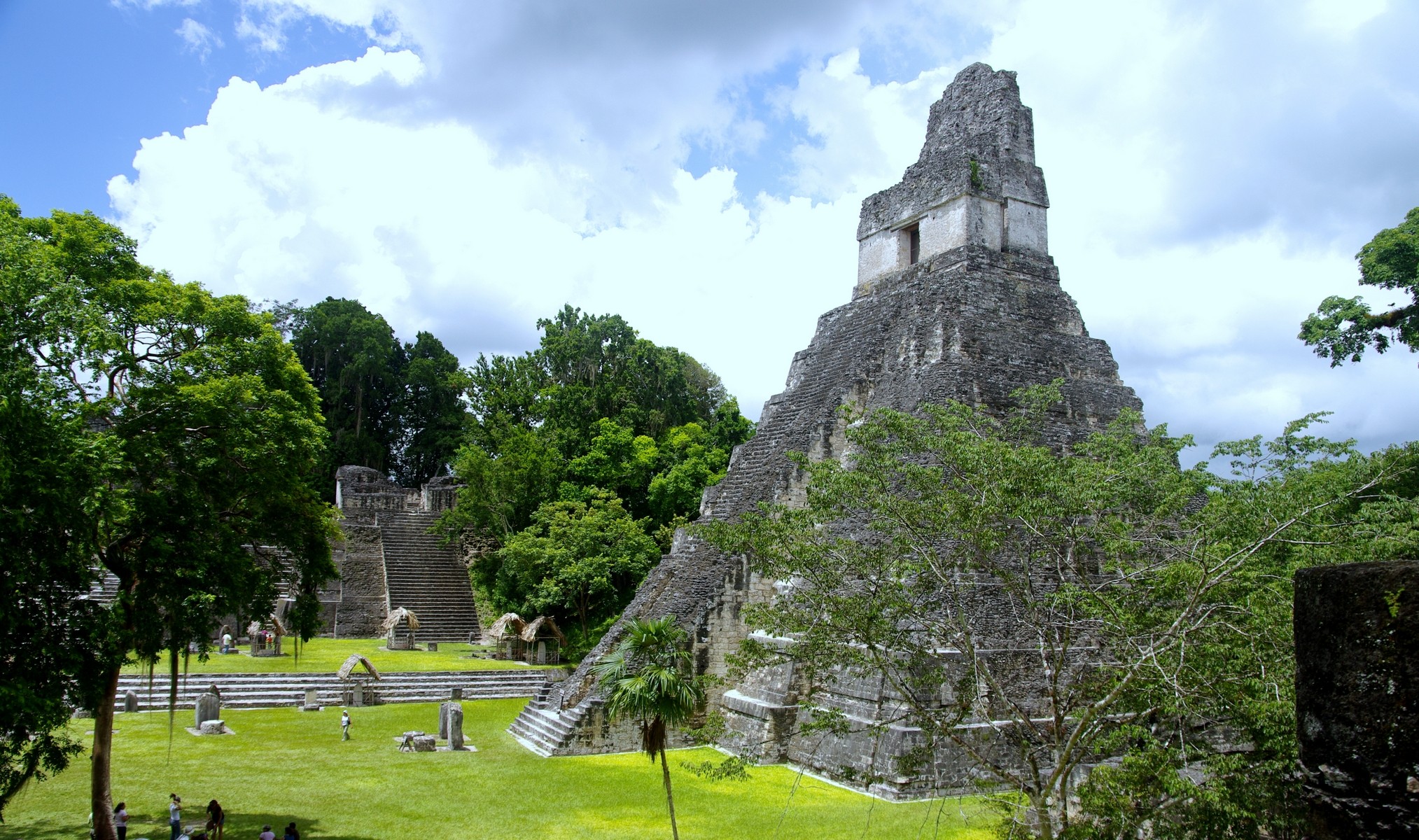Maya Civilization Ruins Trees Pyramid 2027x1200