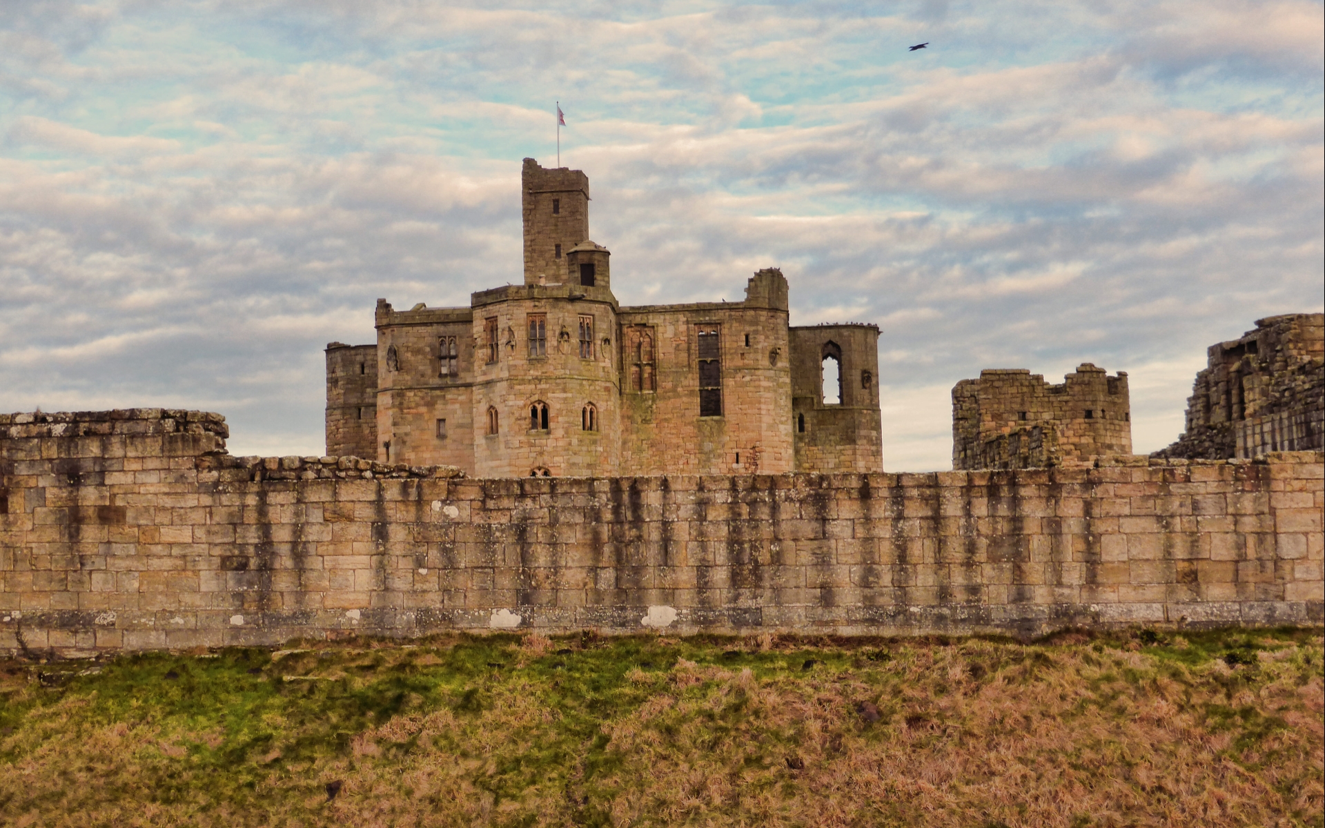 Man Made Warkworth Castle 1920x1200