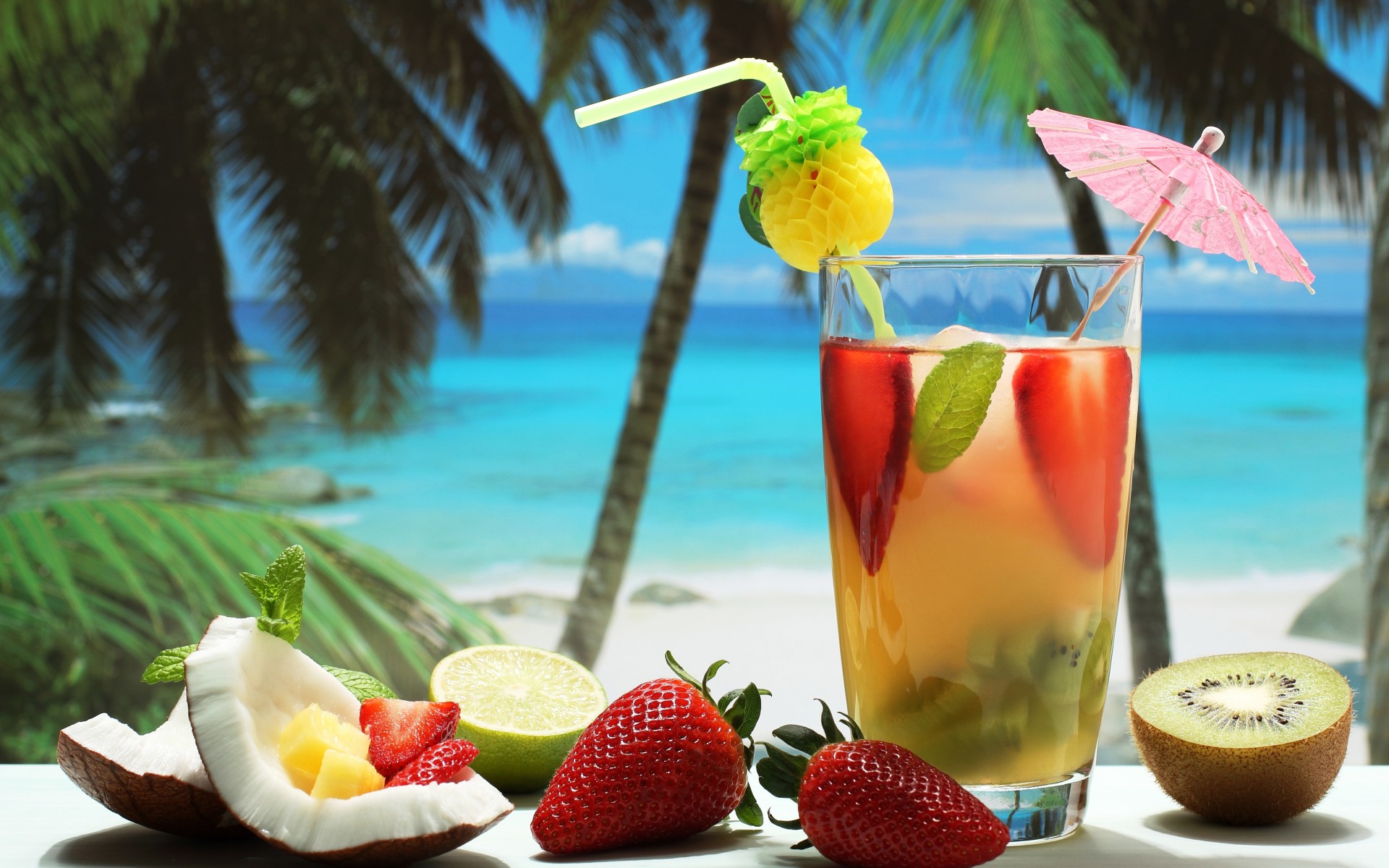 Cocktails Drink Fruit Coconuts Strawberries Kiwi Fruit Trees Tropical 1920x1200