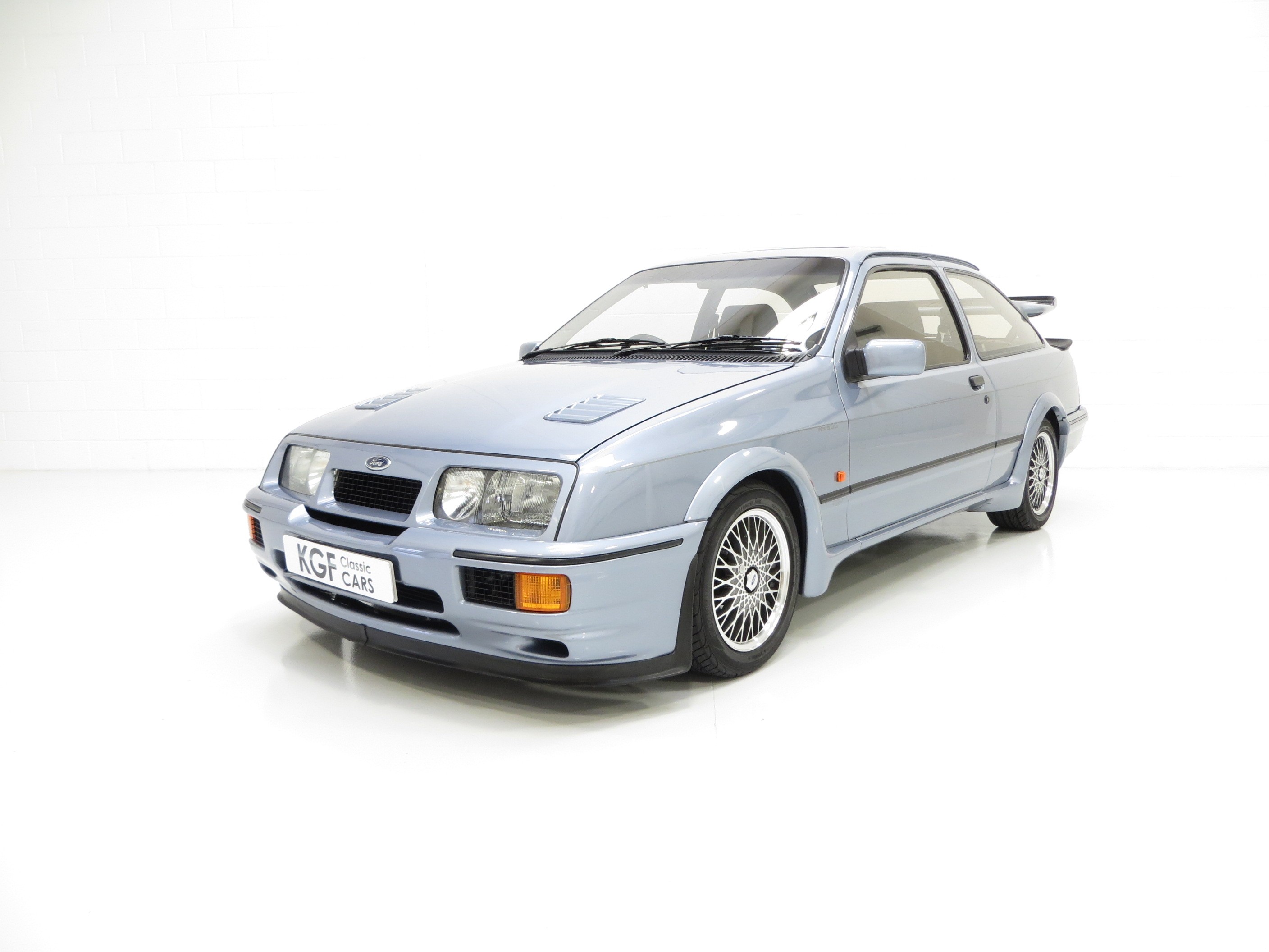 Ford Sierra Car Vehicle 2816x2112